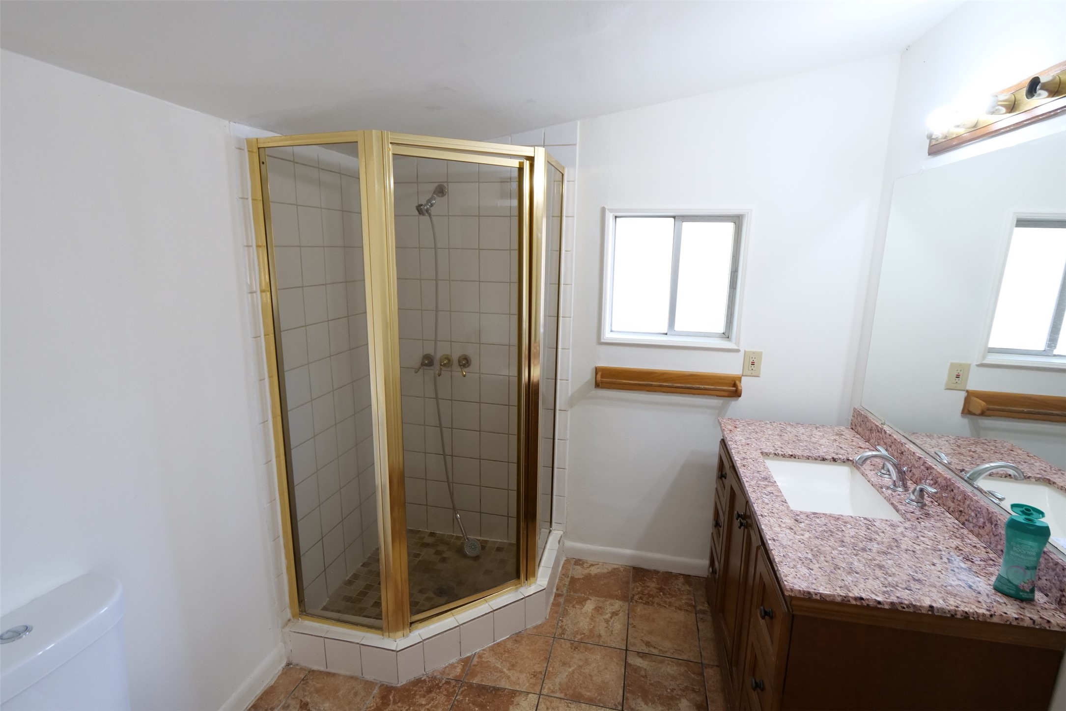 5231 Beechnut Street Property Photo 21