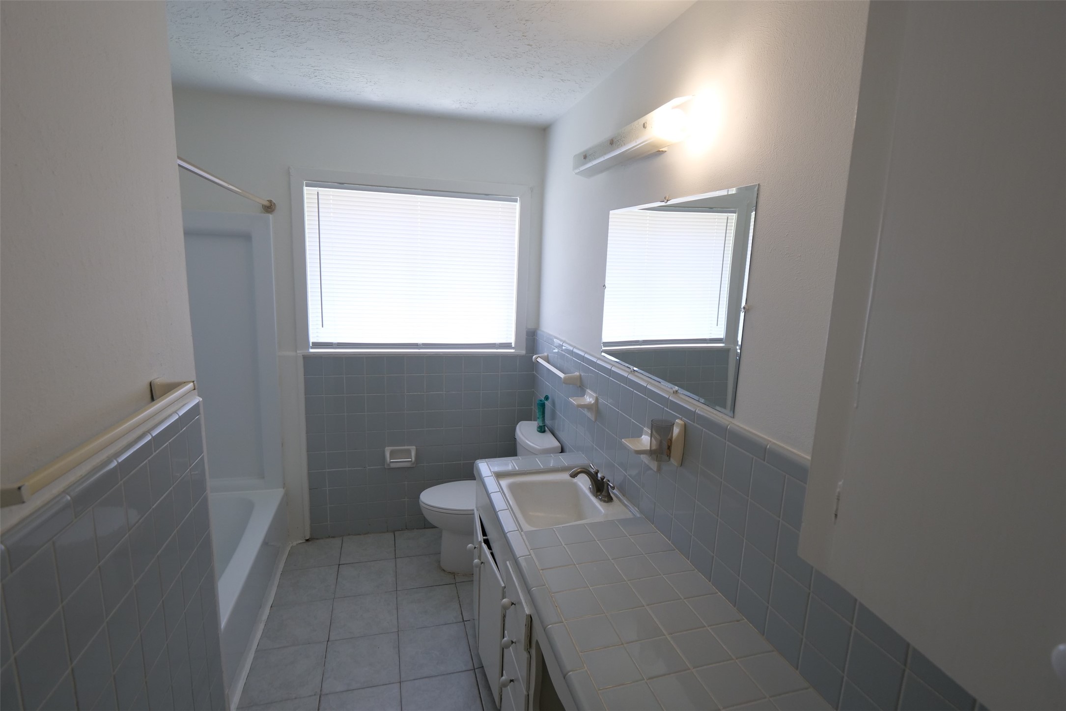 5231 Beechnut Street Property Photo 29