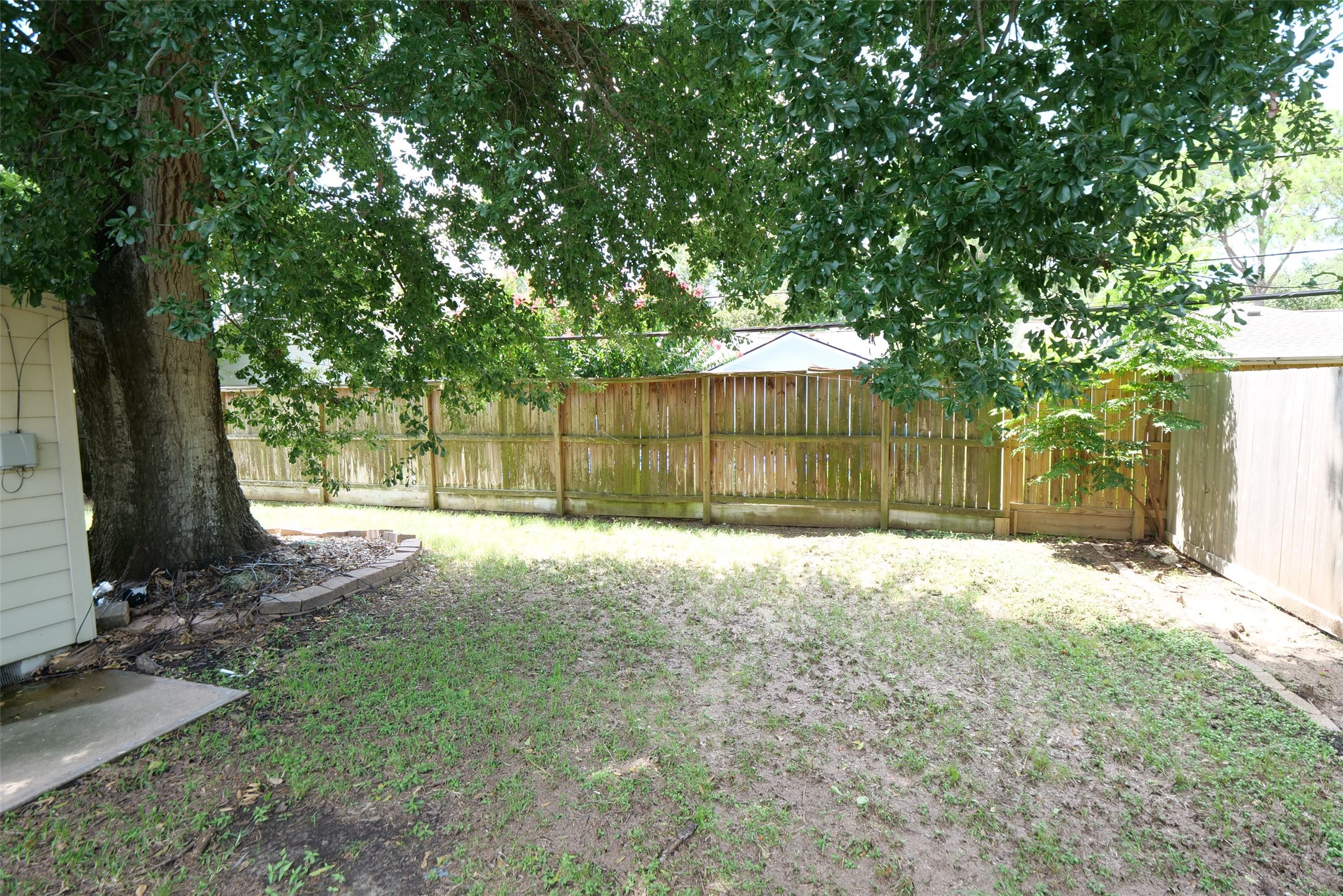 5231 Beechnut Street Property Photo 34