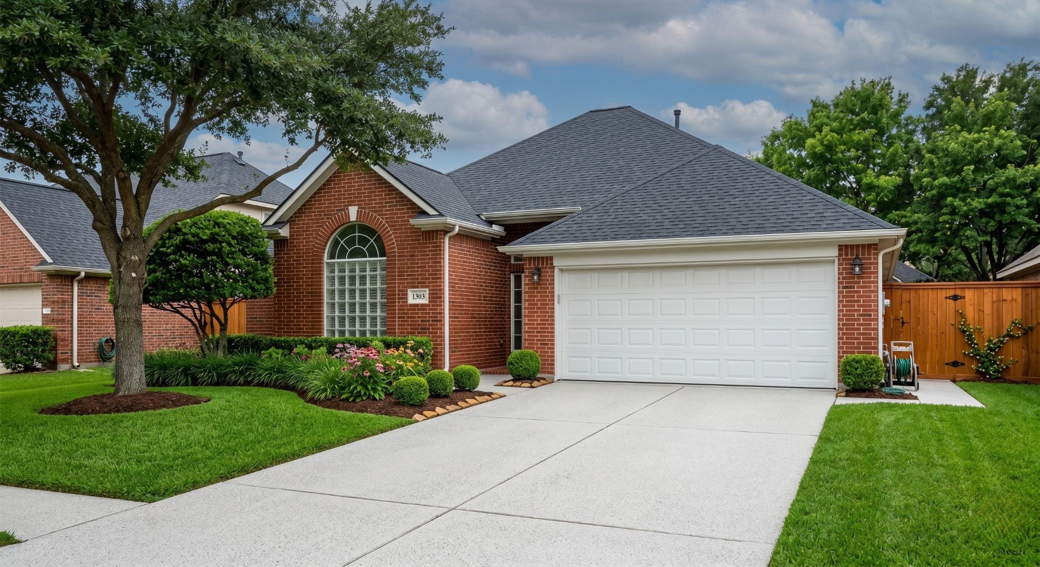 1303 S Teal Estates Circle Property Photo 1