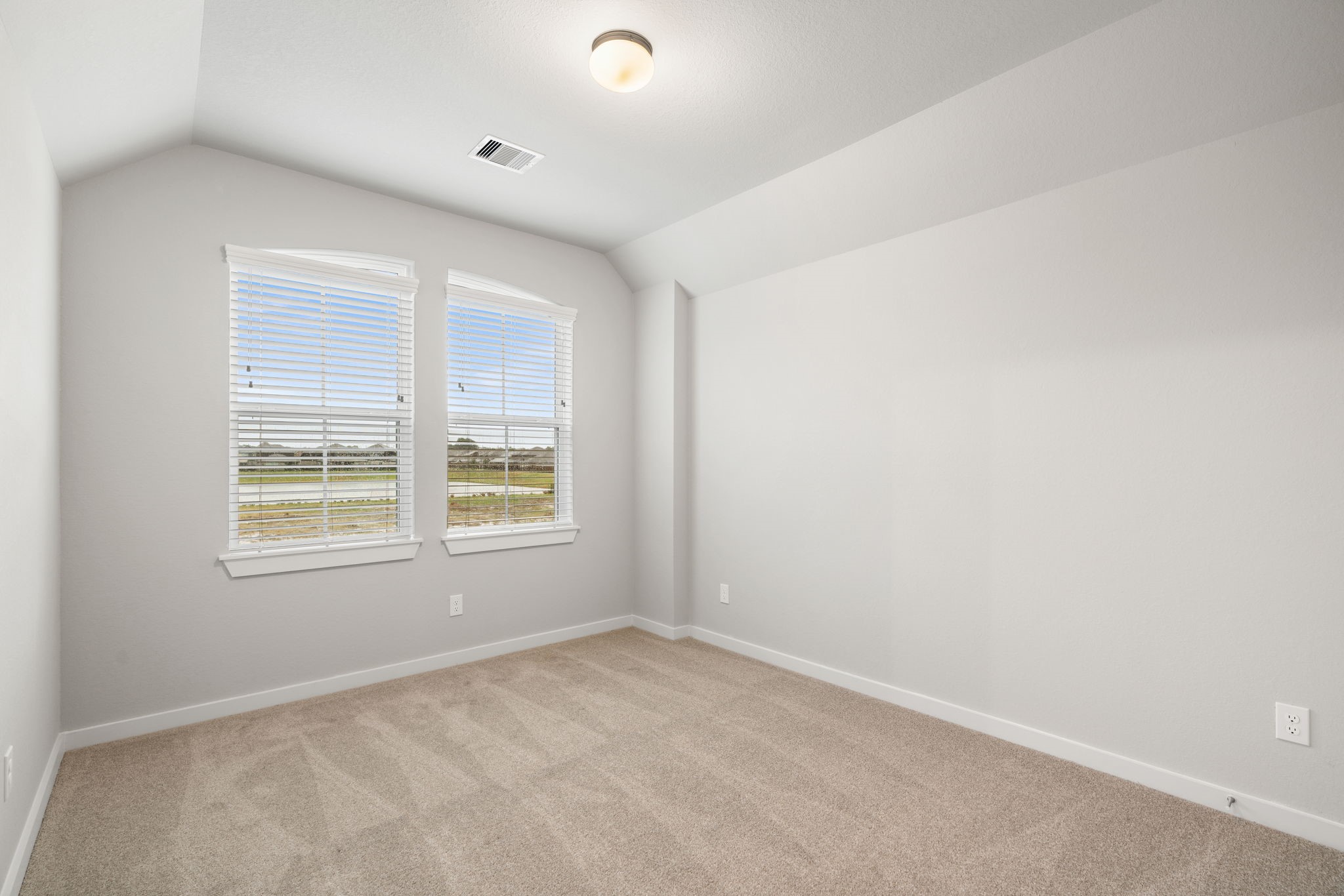 15307 Statice Trail Property Photo 19