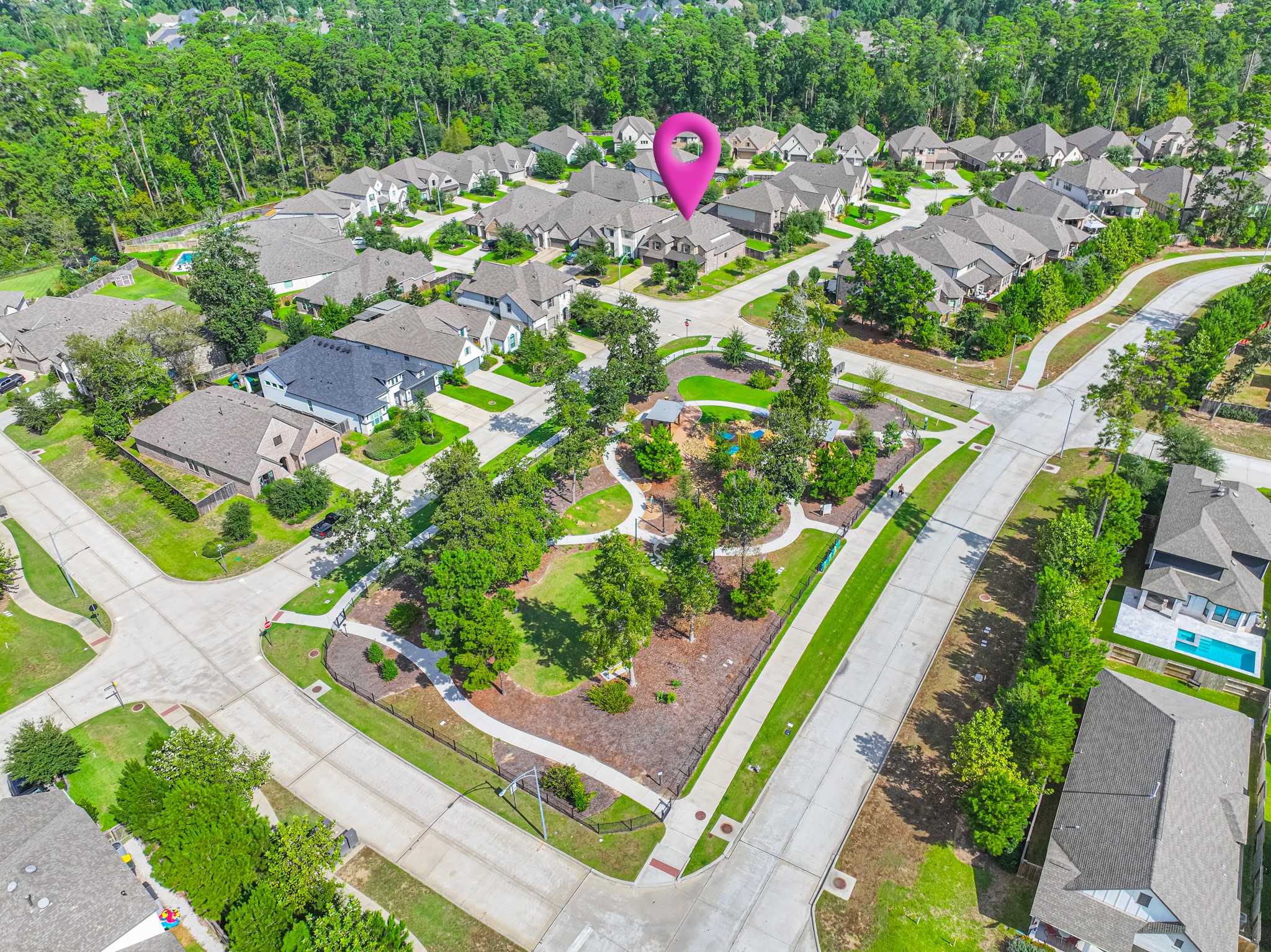 449 Devlin Shores Drive Property Photo 4