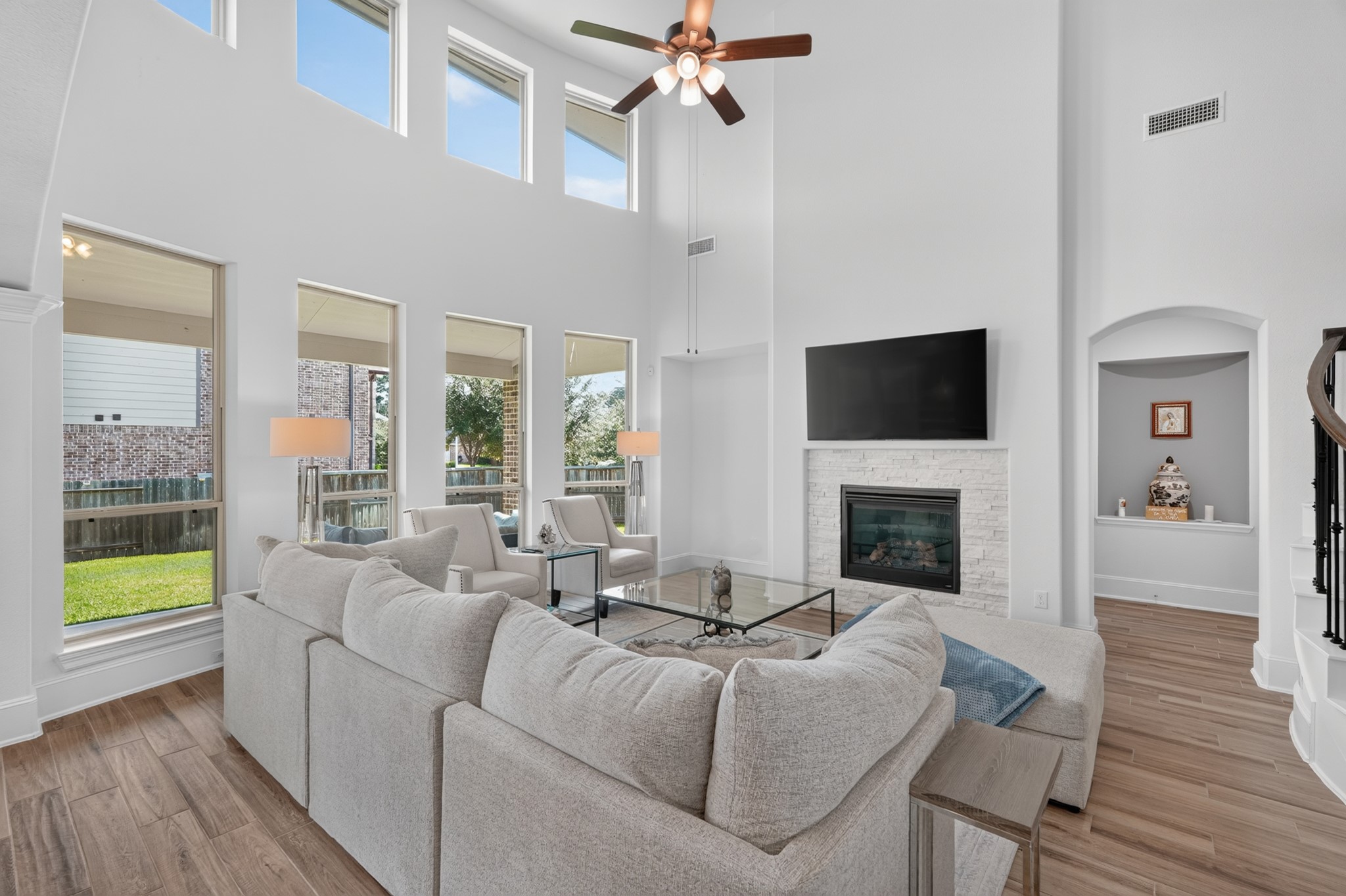 449 Devlin Shores Drive Property Photo 14