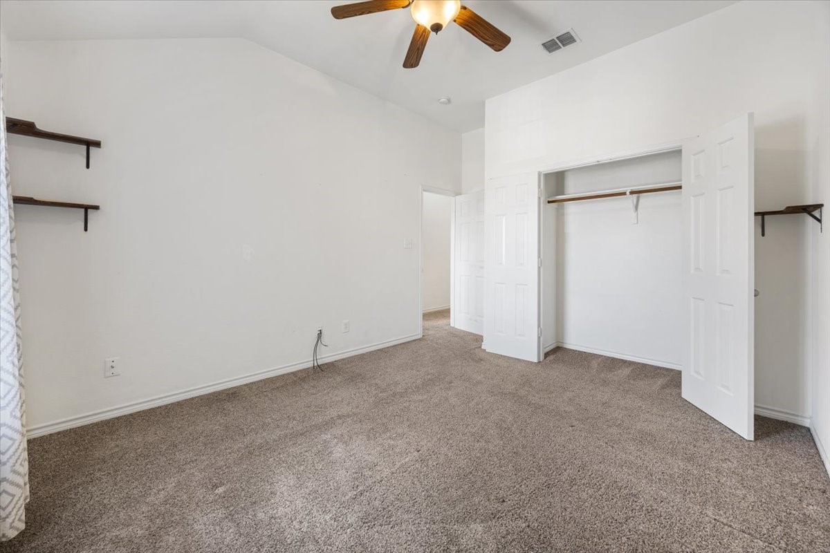 7704 Labrador Drive Property Photo 9