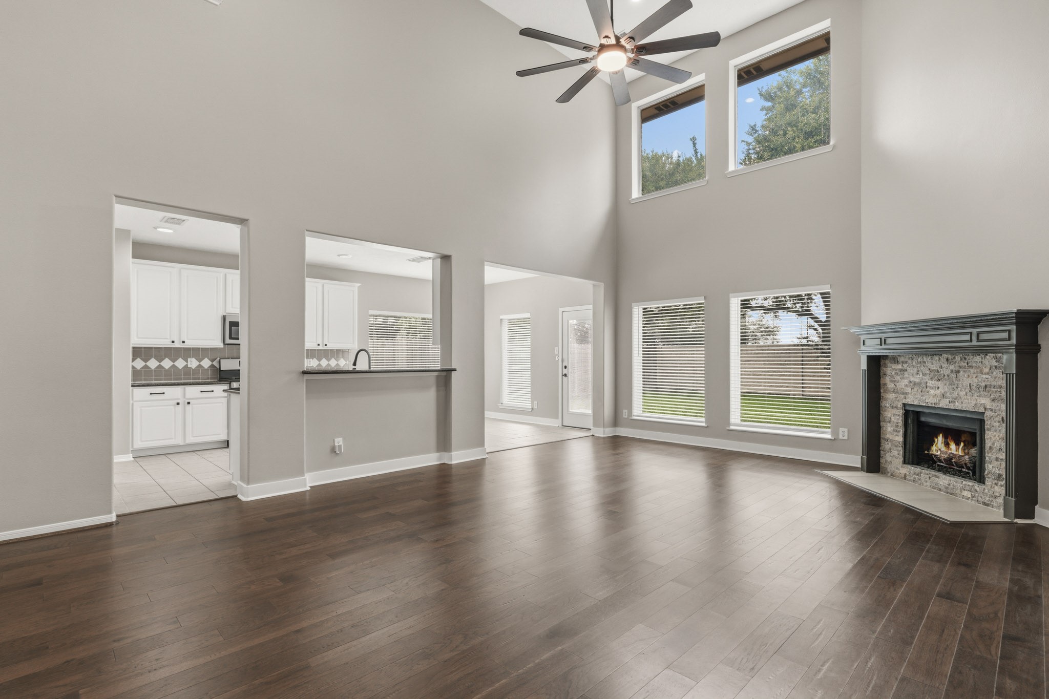 3007 Eagle Lake Drive Property Photo 6