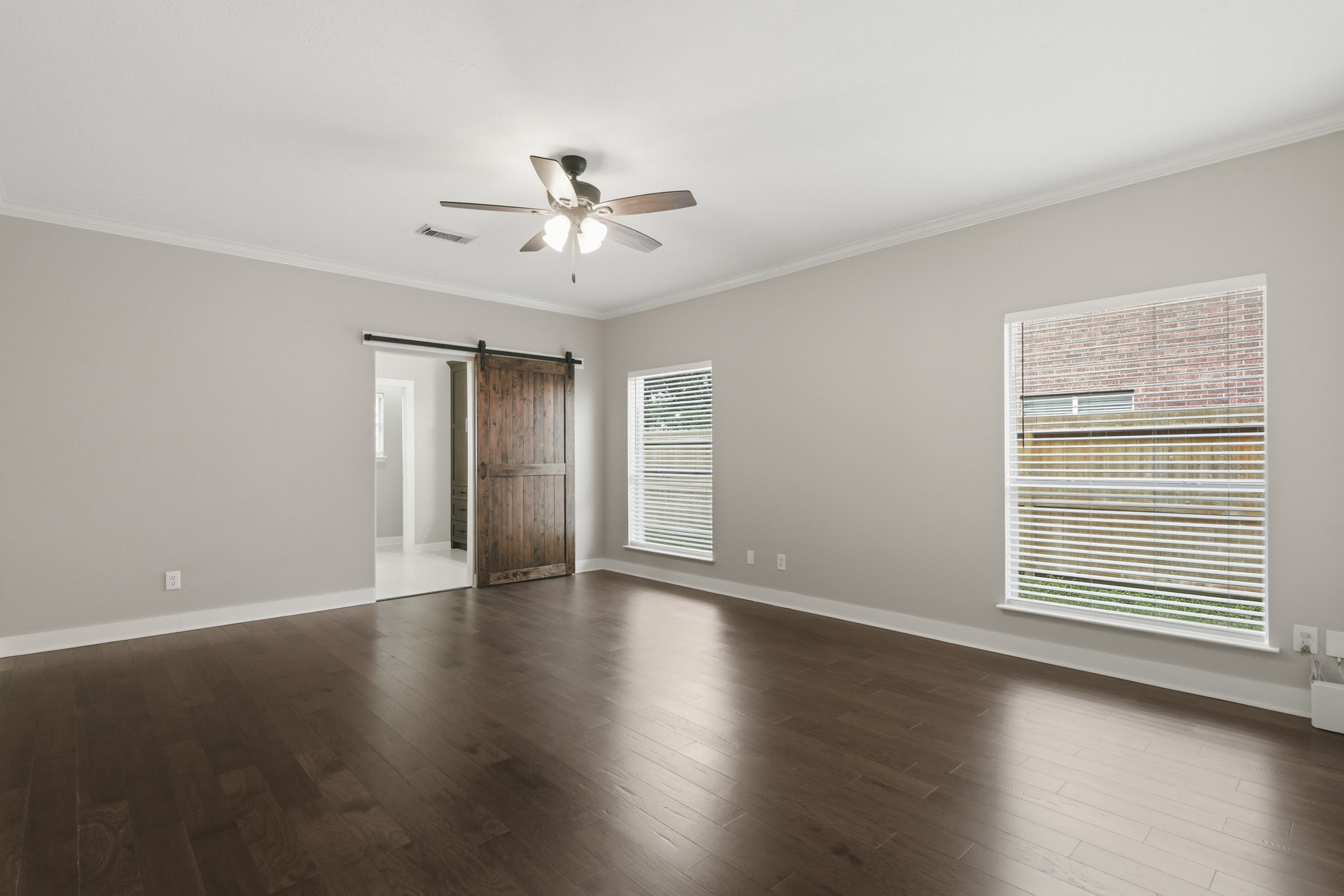 3007 Eagle Lake Drive Property Photo 10