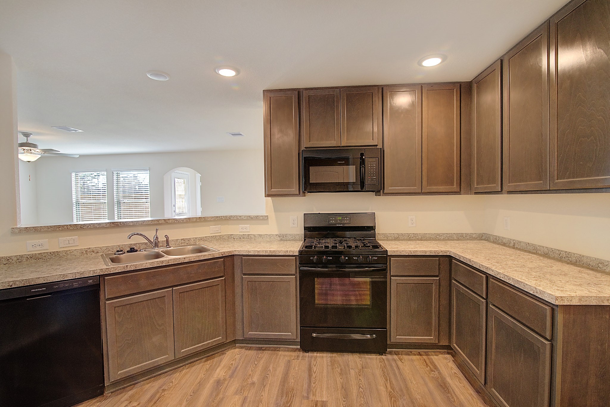 14429 Conifer Drive Property Photo 9