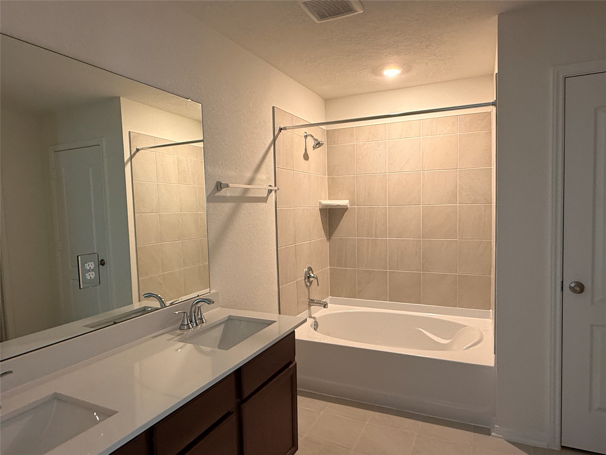 4897 Vida Vista Drive Property Photo 15
