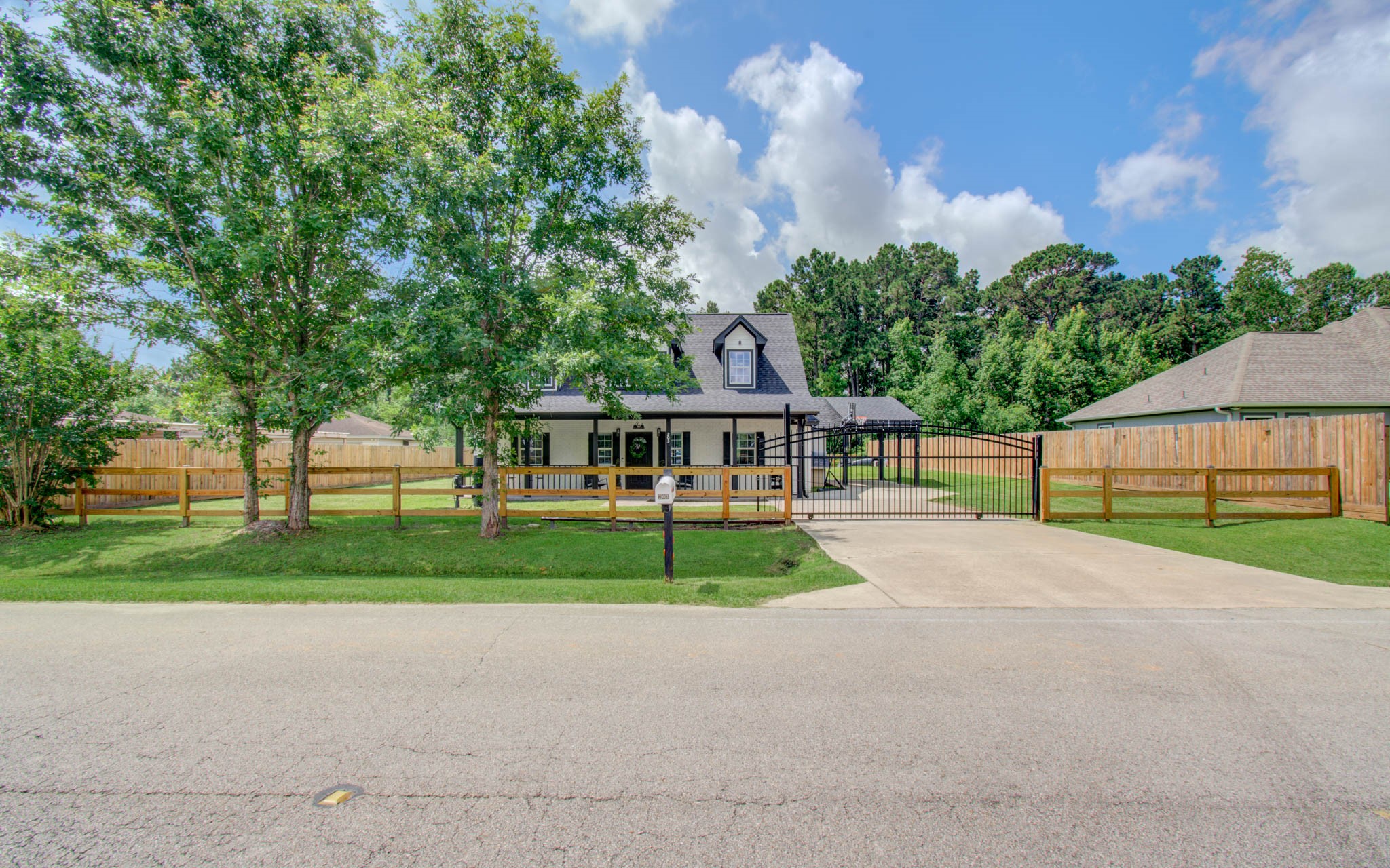 203 Antelope Drive Property Photo 8