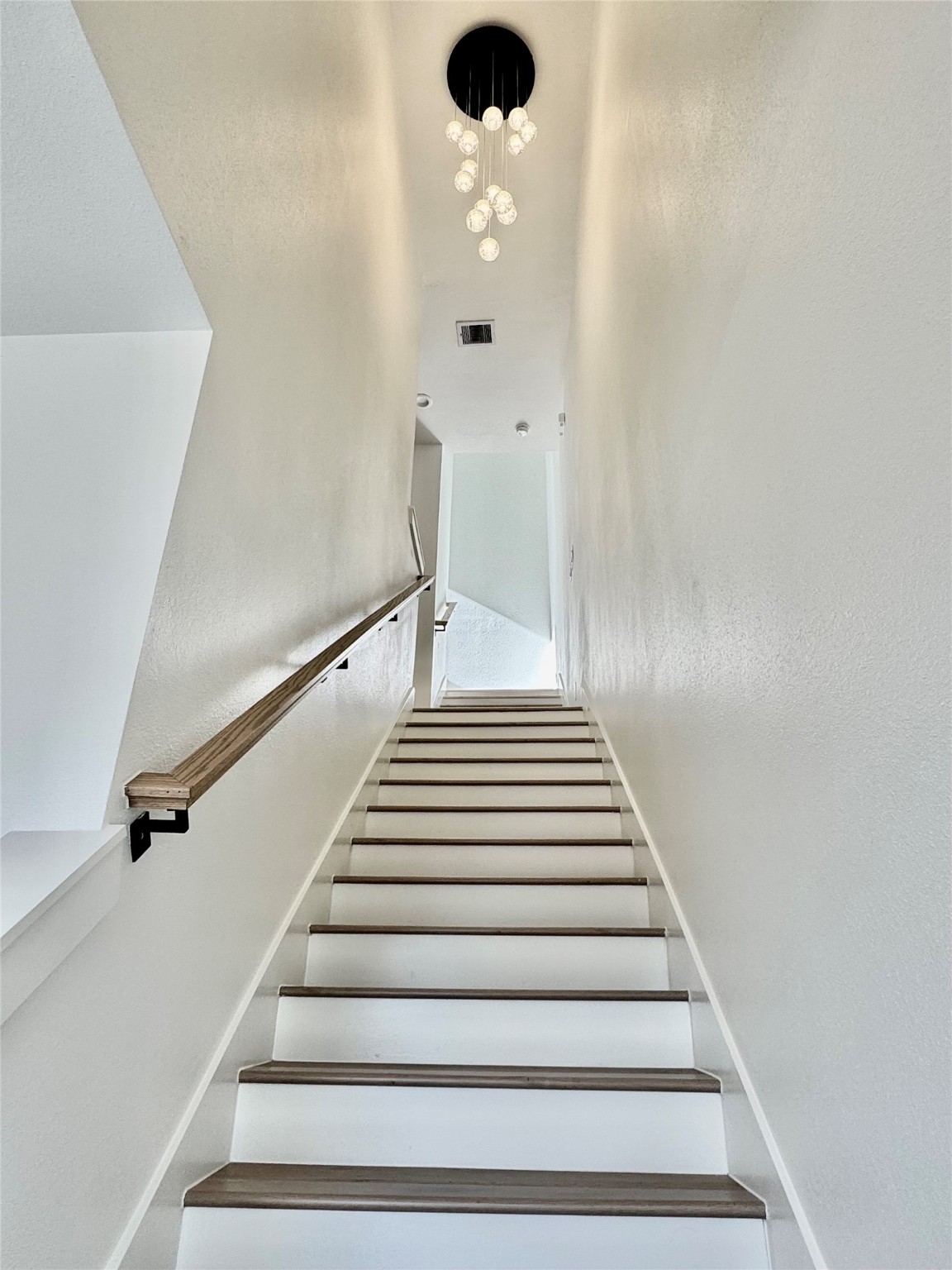 4014 Hutchins Street Property Photo 27