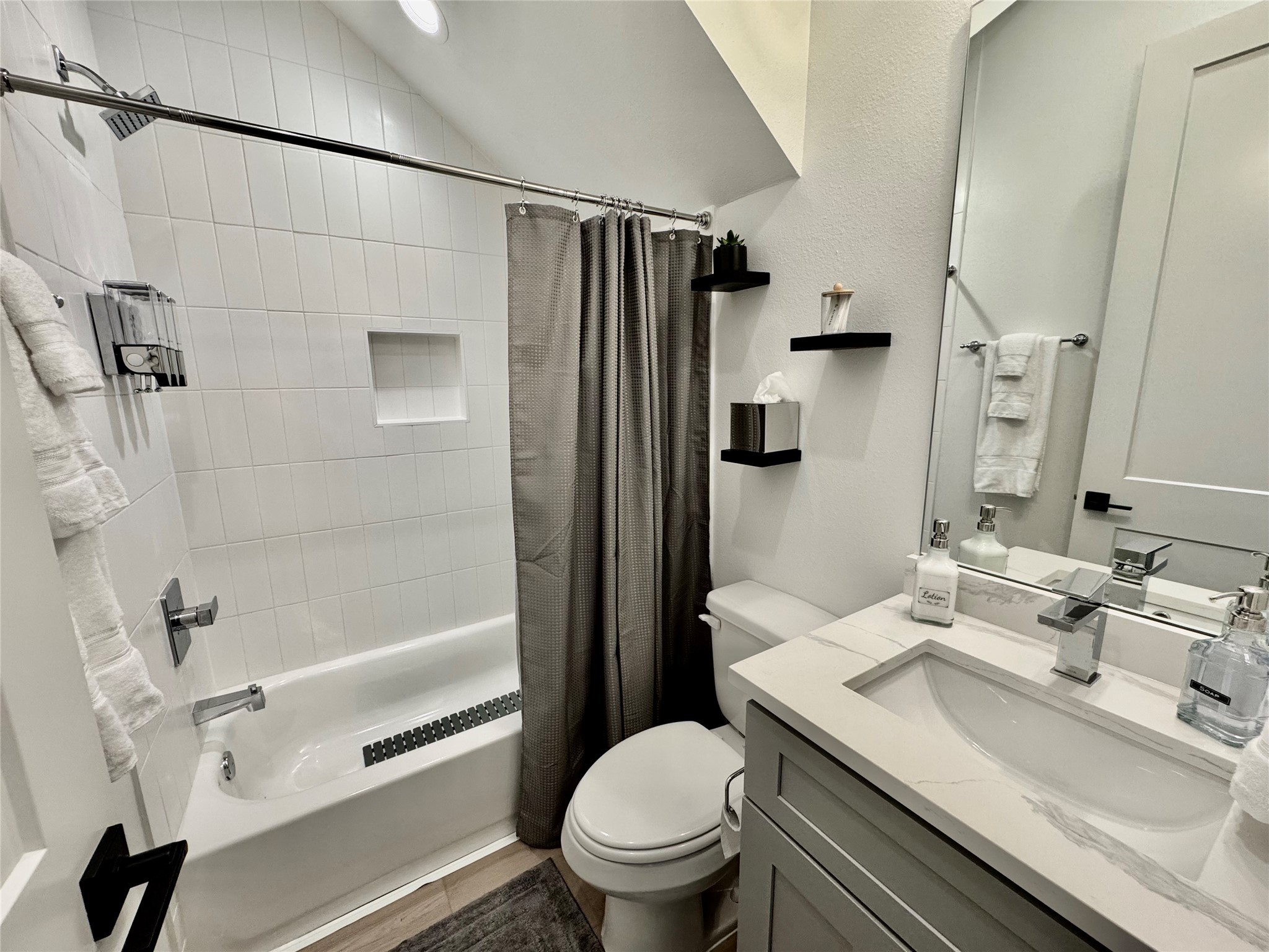 4014 Hutchins Street Property Photo 41