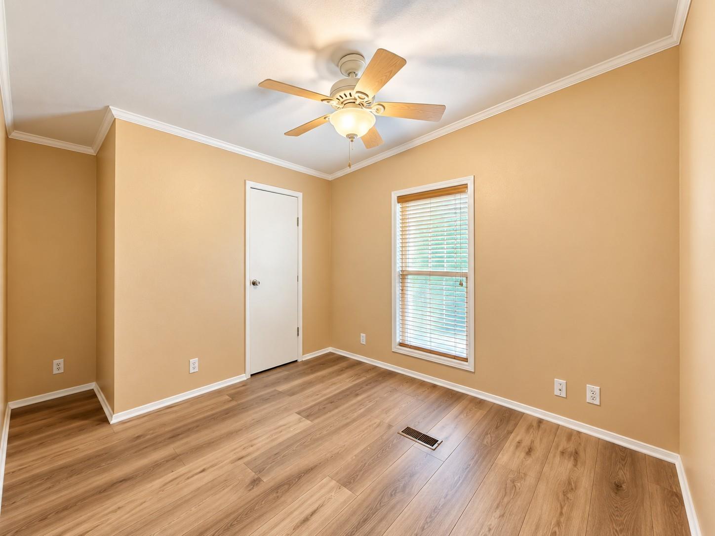 933 Front Street, Columbus Tx 78934 Property Photo 8