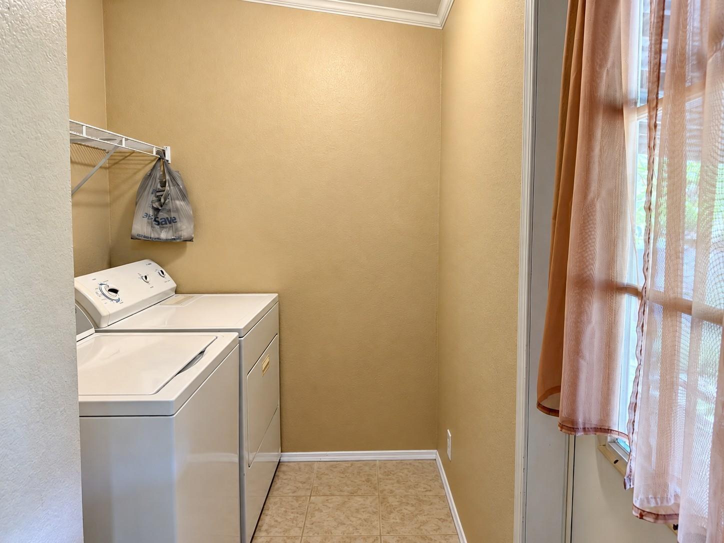 933 Front Street, Columbus Tx 78934 Property Photo 12