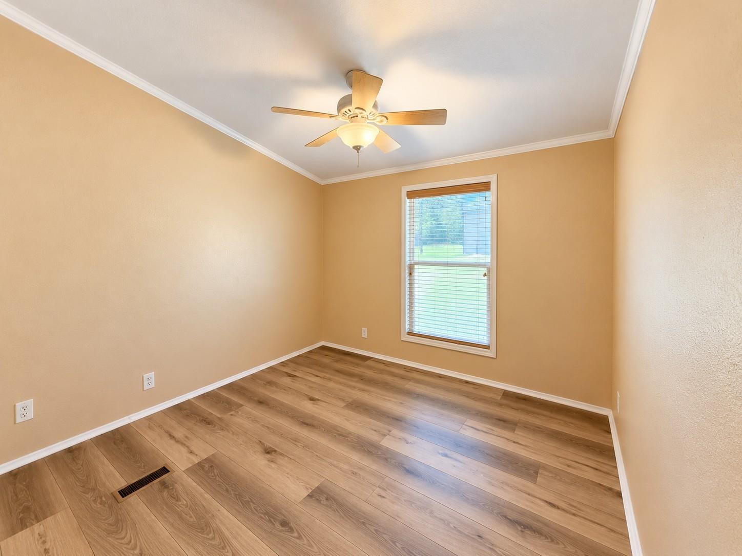 933 Front Street, Columbus Tx 78934 Property Photo 13
