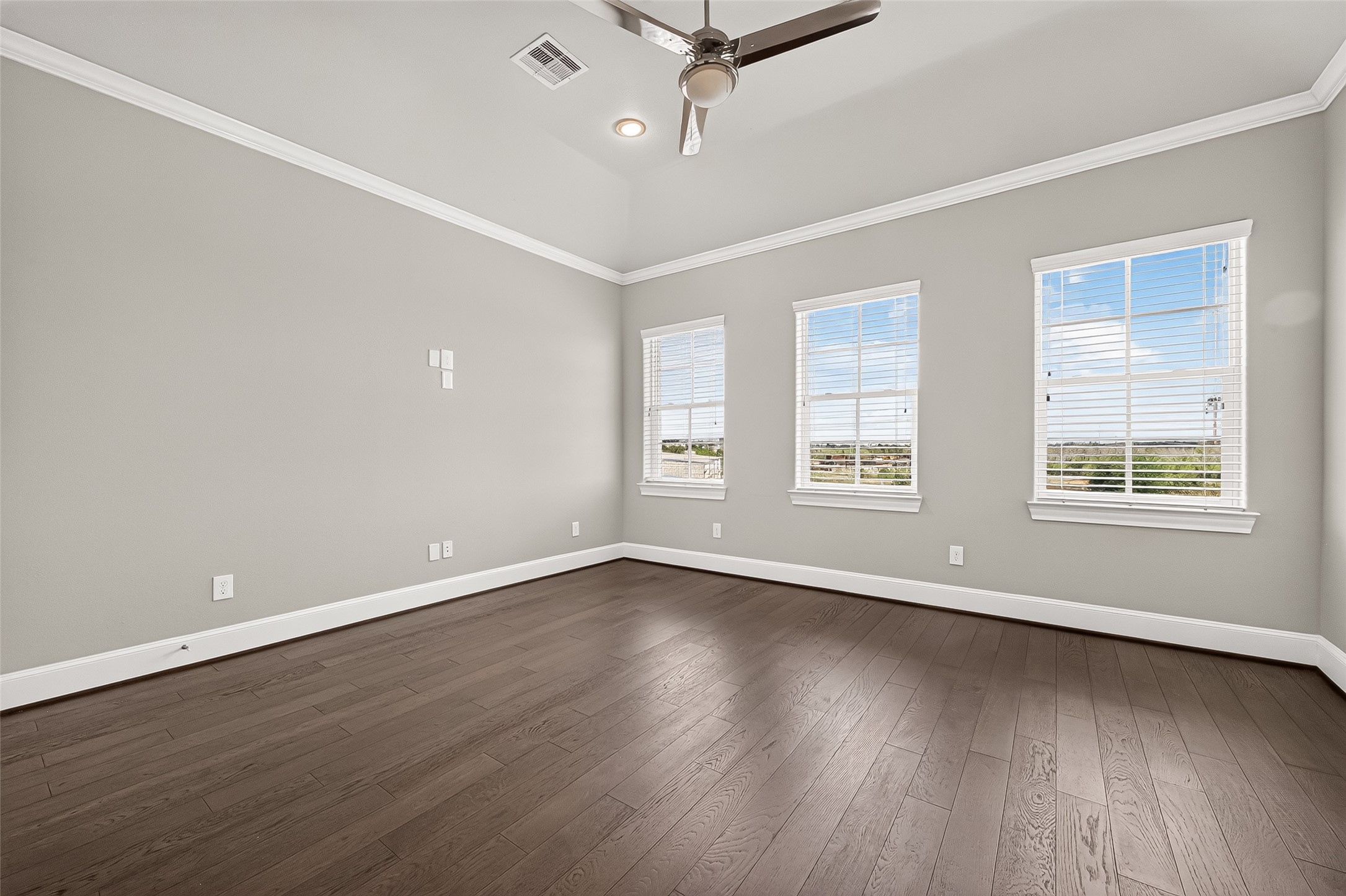 9656 Knight Road Property Photo 27