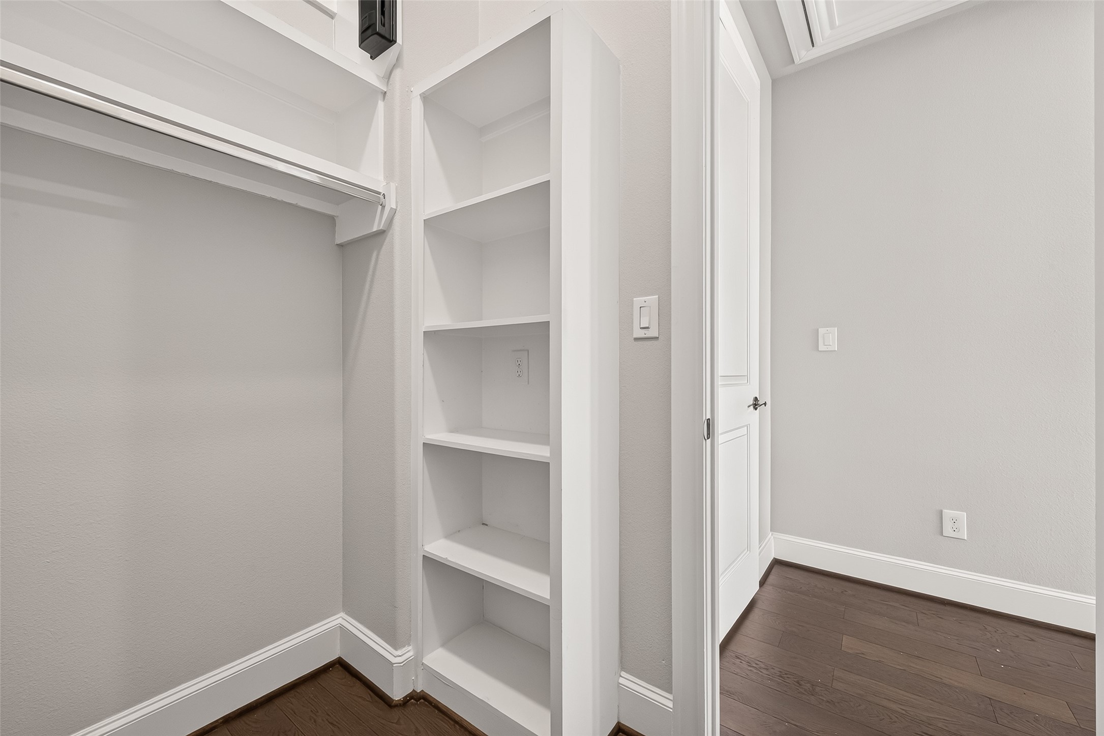 9656 Knight Road Property Photo 31