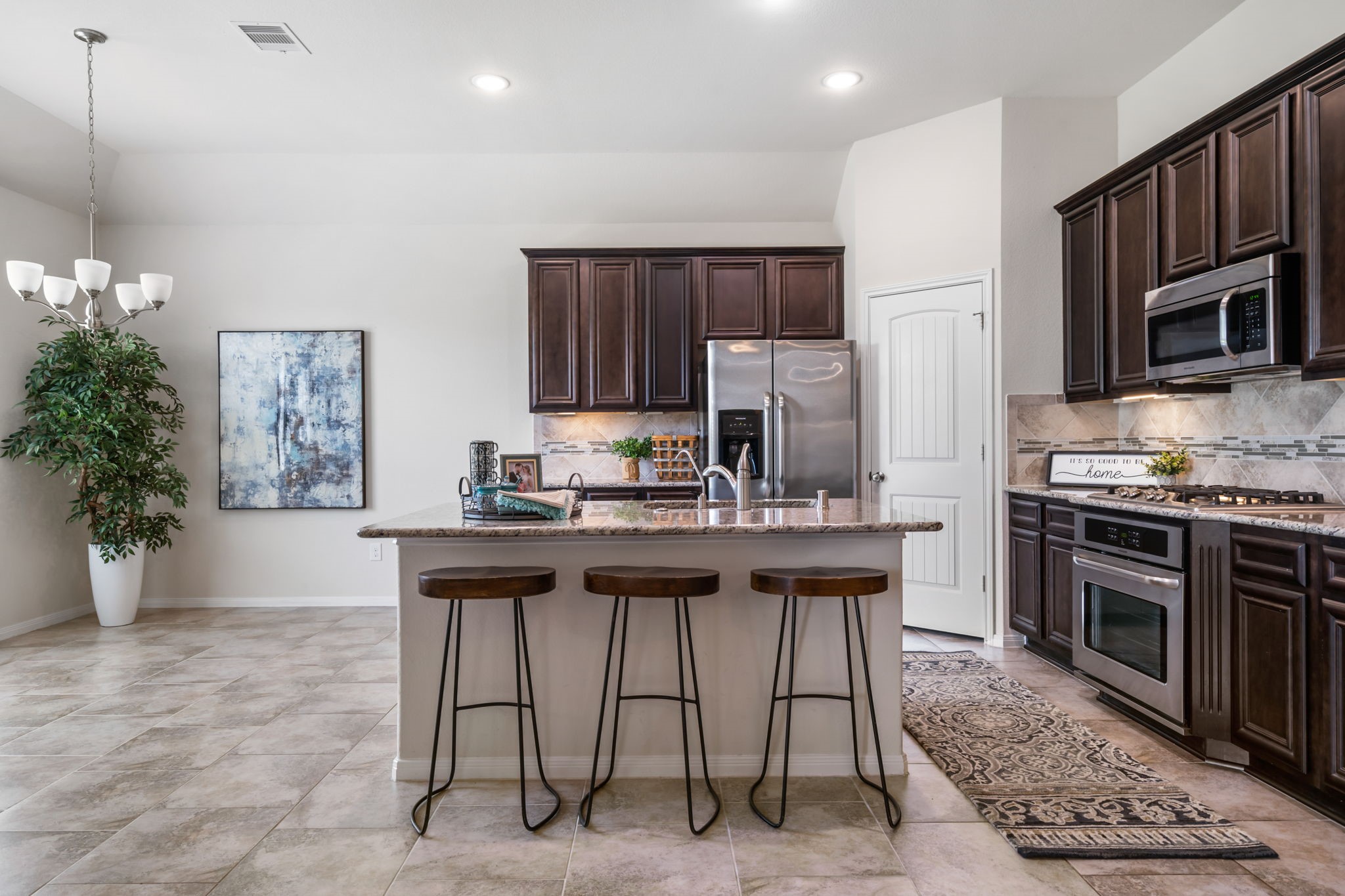 1527 Holly Chase Court Property Photo 10