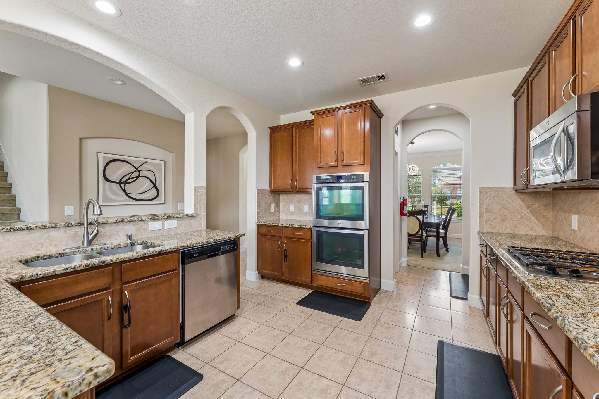 15322 Palmer Manor Drive Property Photo 7