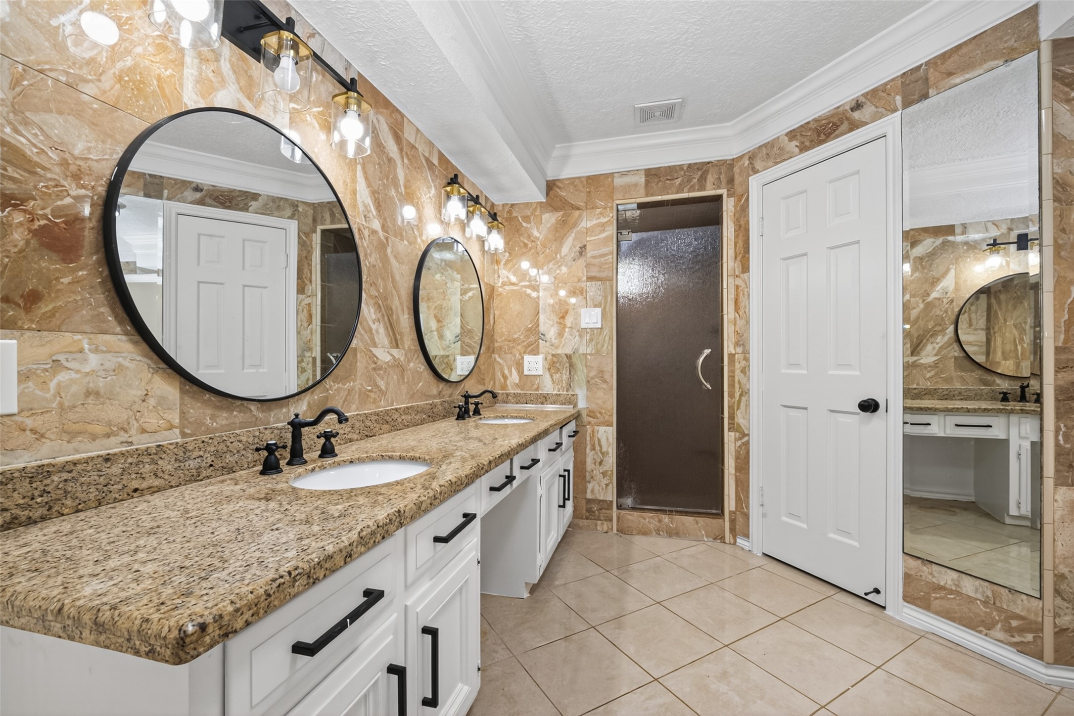 15618 Banty Falls Court Property Photo 33