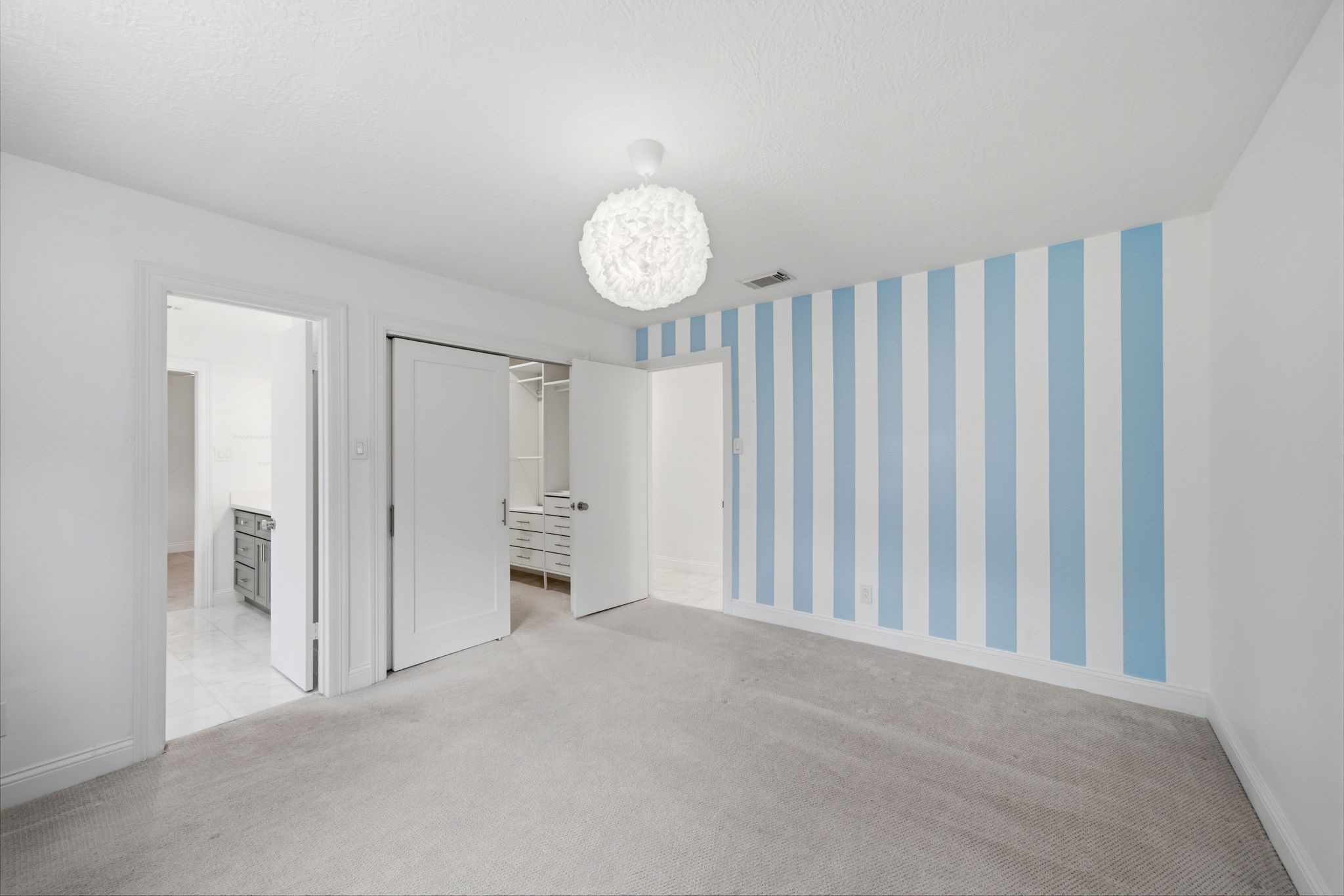 10103 Briar Forest Drive Property Photo 30