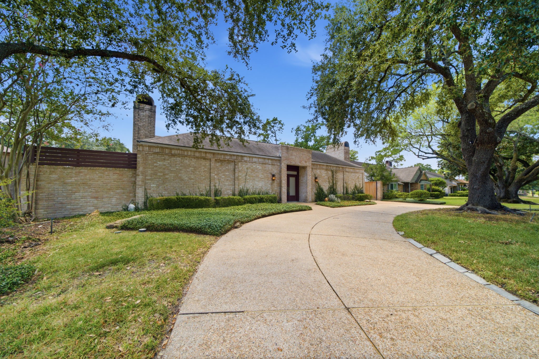 10103 Briar Forest Drive Property Photo 38