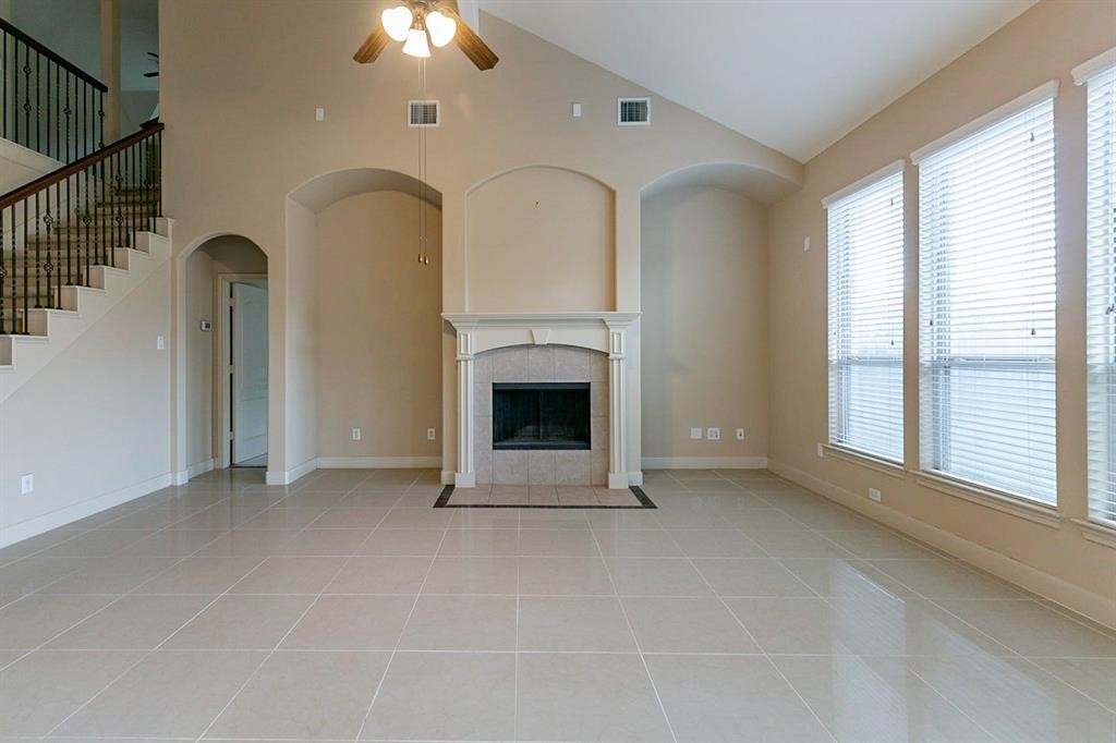 5603 Valley Country Lane Property Photo 7