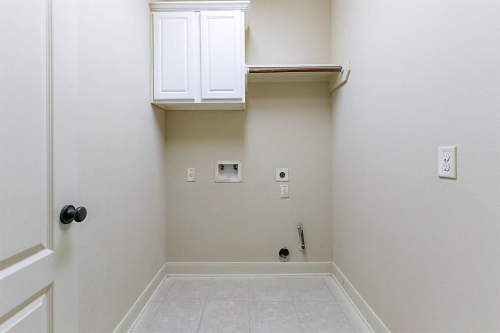 5603 Valley Country Lane Property Photo 24