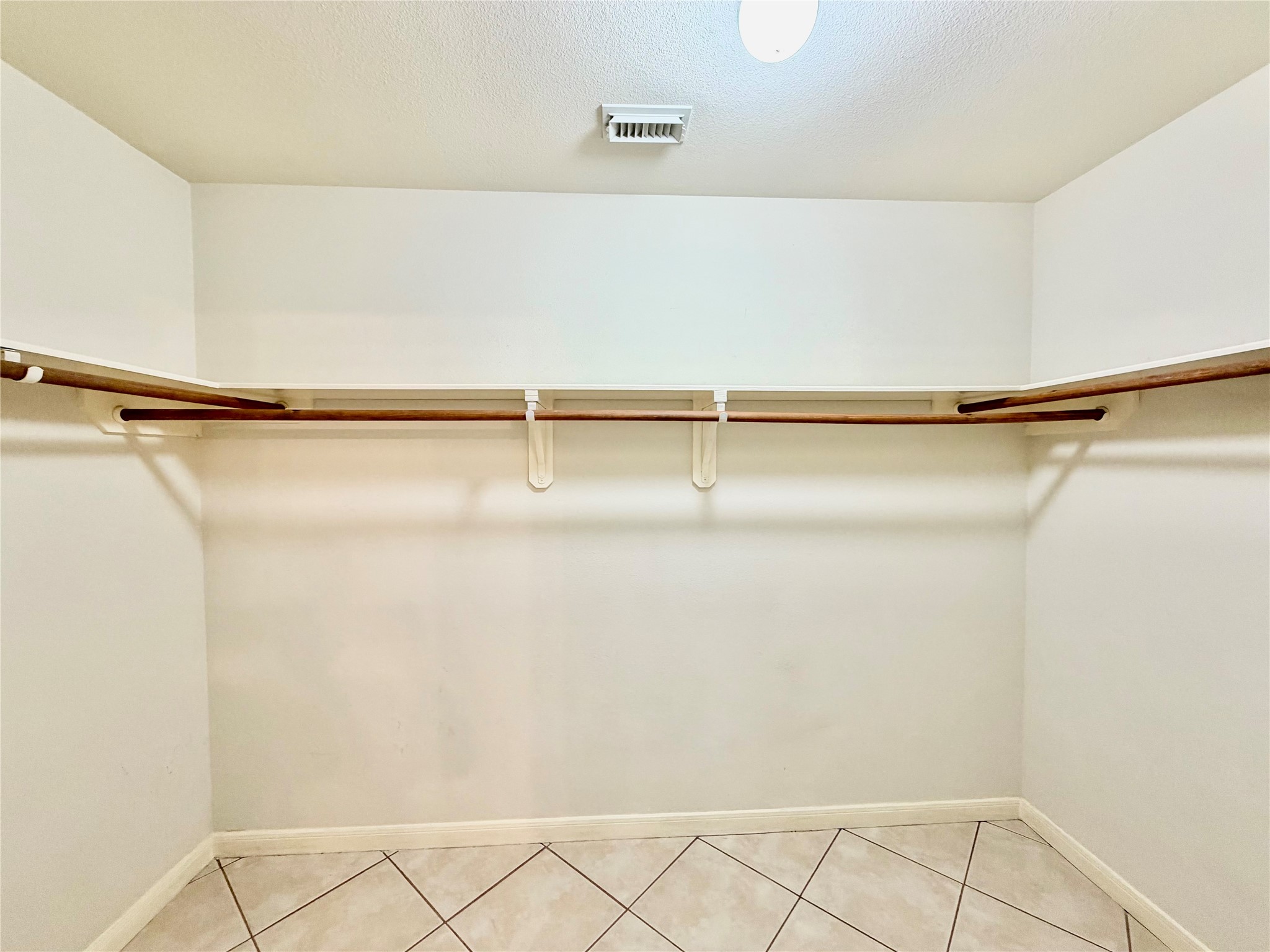 21306 Walden Grove Lane Property Photo 4