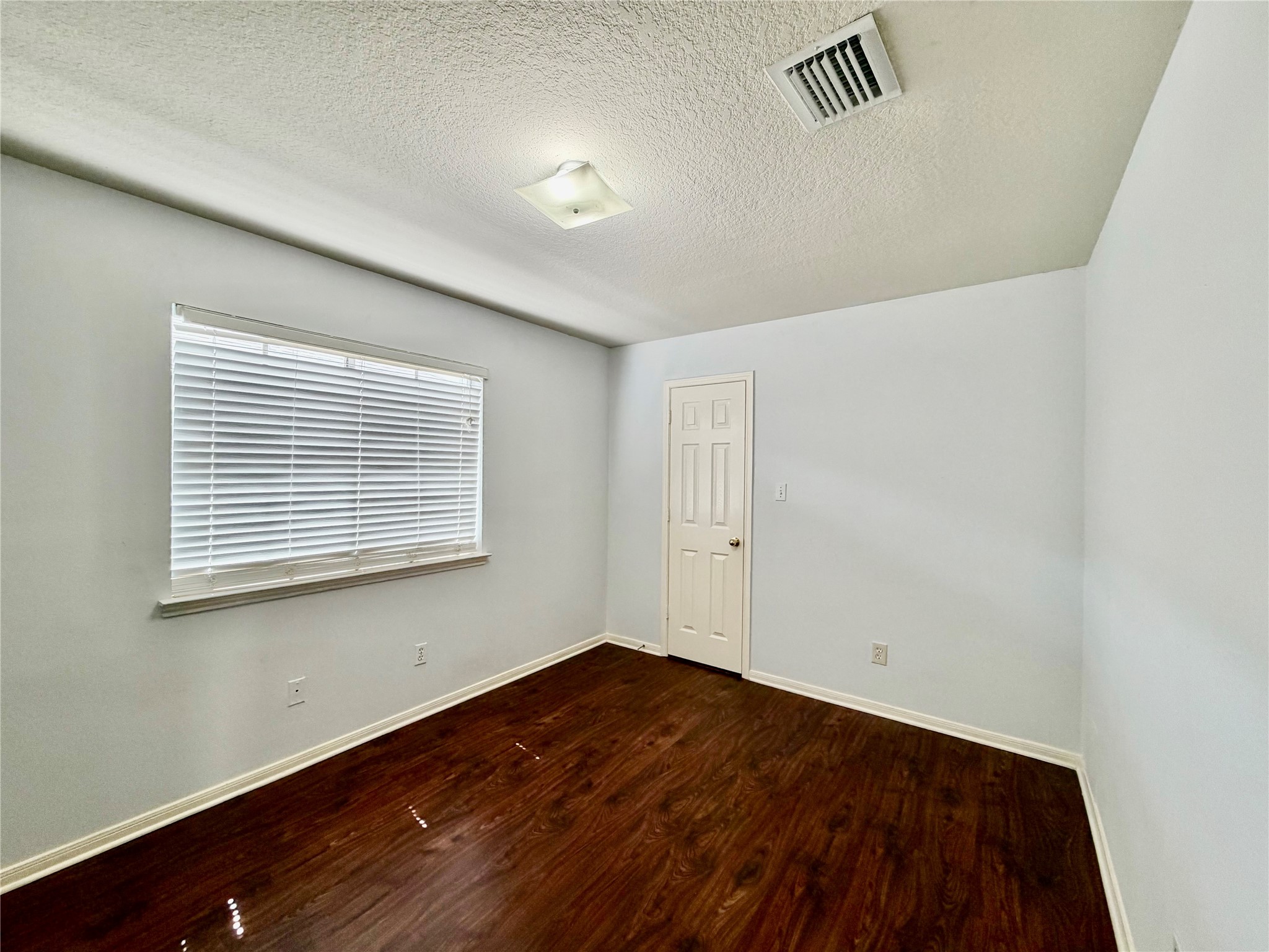 21306 Walden Grove Lane Property Photo 8