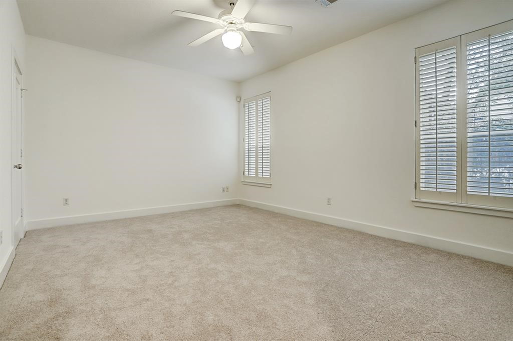 1412 Castle Court A Property Photo 5