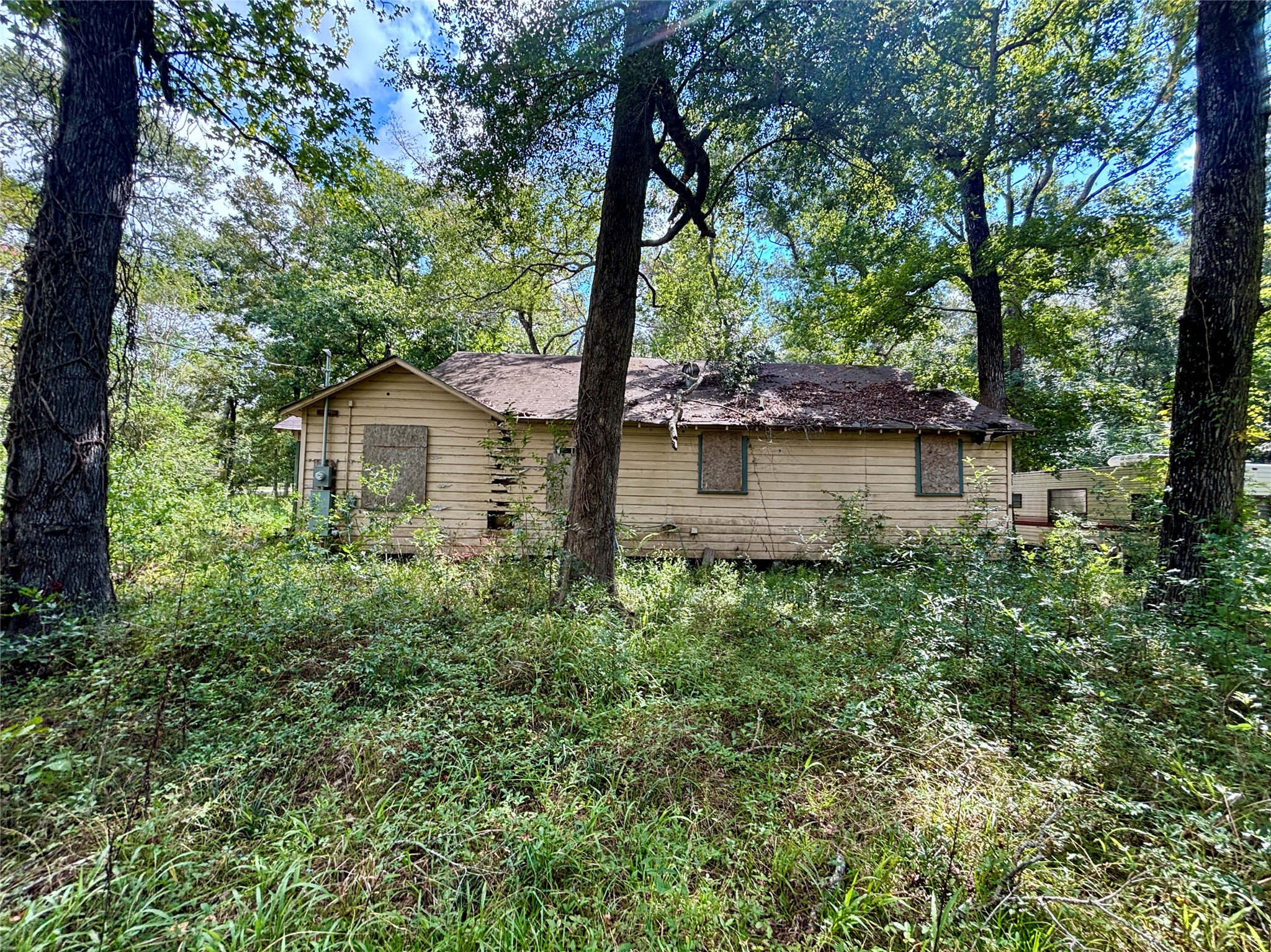 8560 County Line Road Property Photo 1