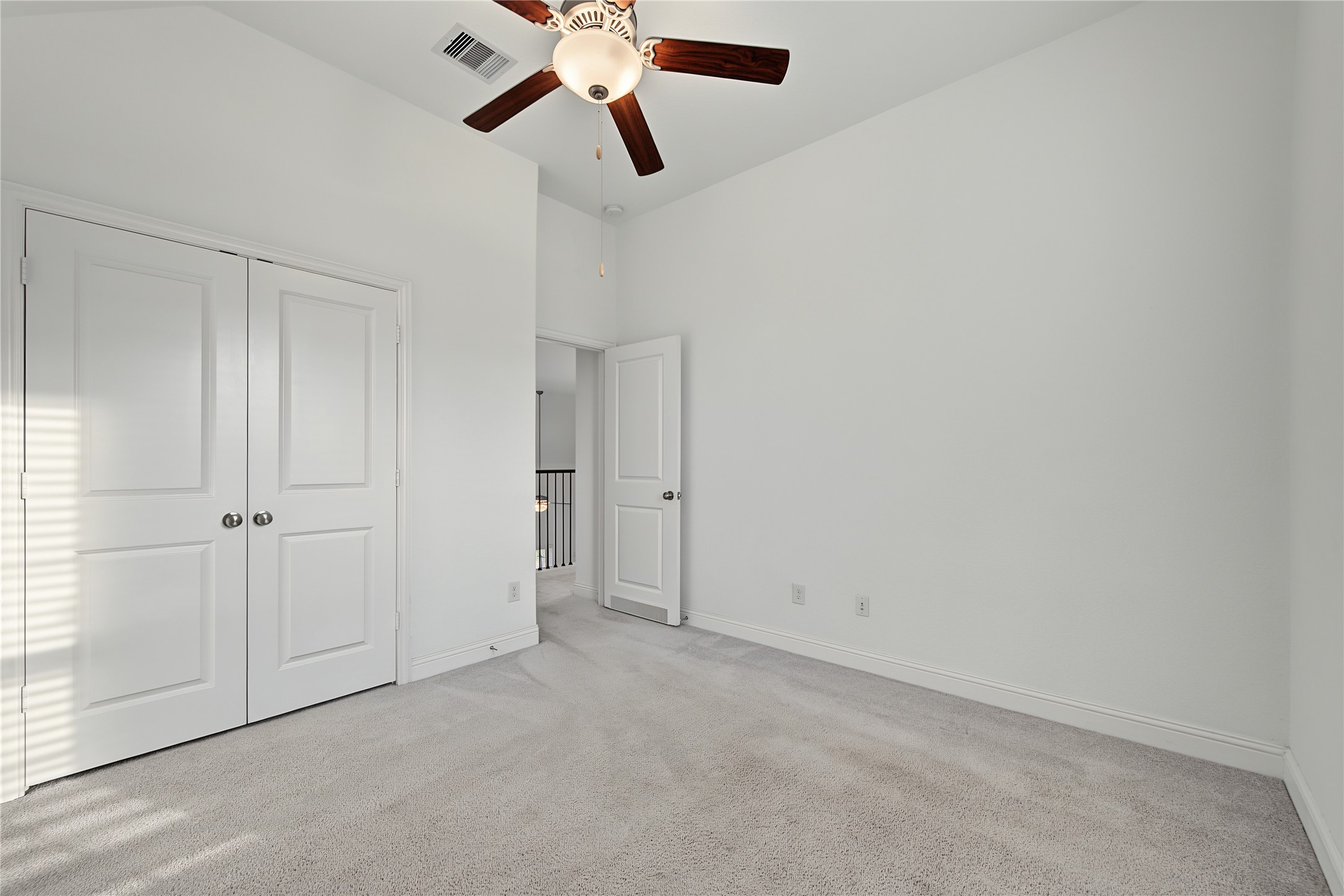 4802 Albany Shores Property Photo 36