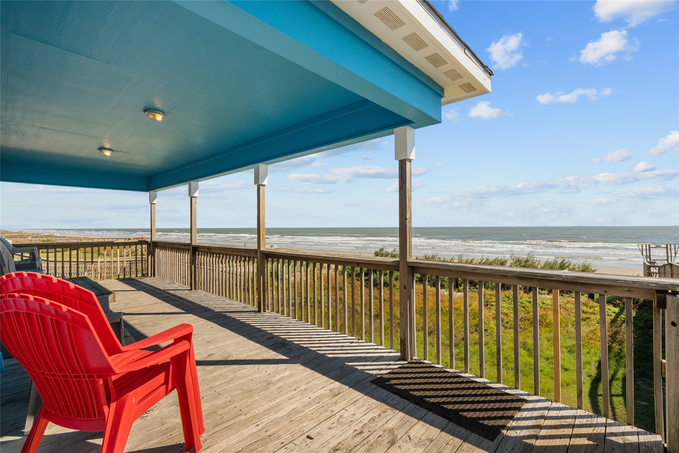 211 Ocean Drive Property Photo 4