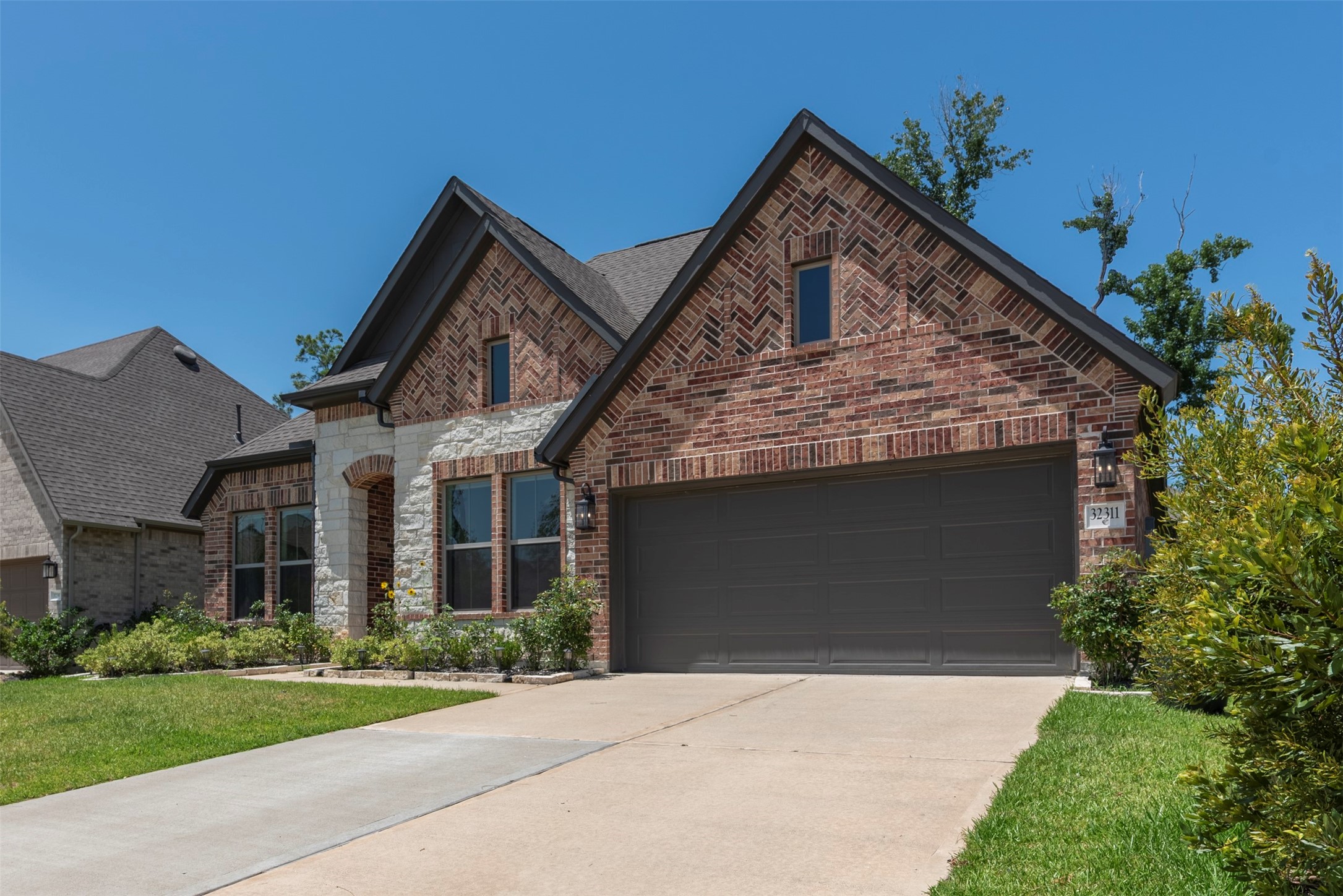 32311 Noble Creek Drive Property Photo 1