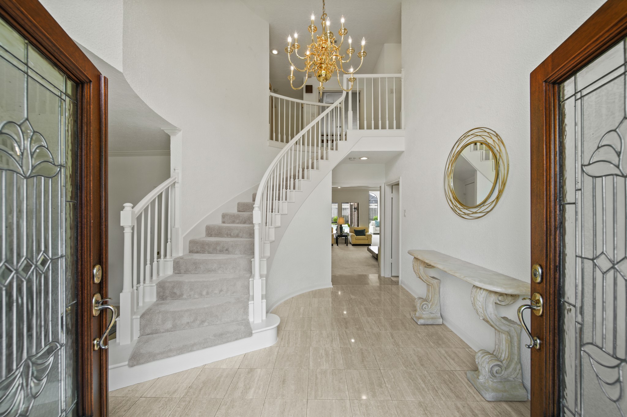 203 Laurel Springs Court Property Photo 5