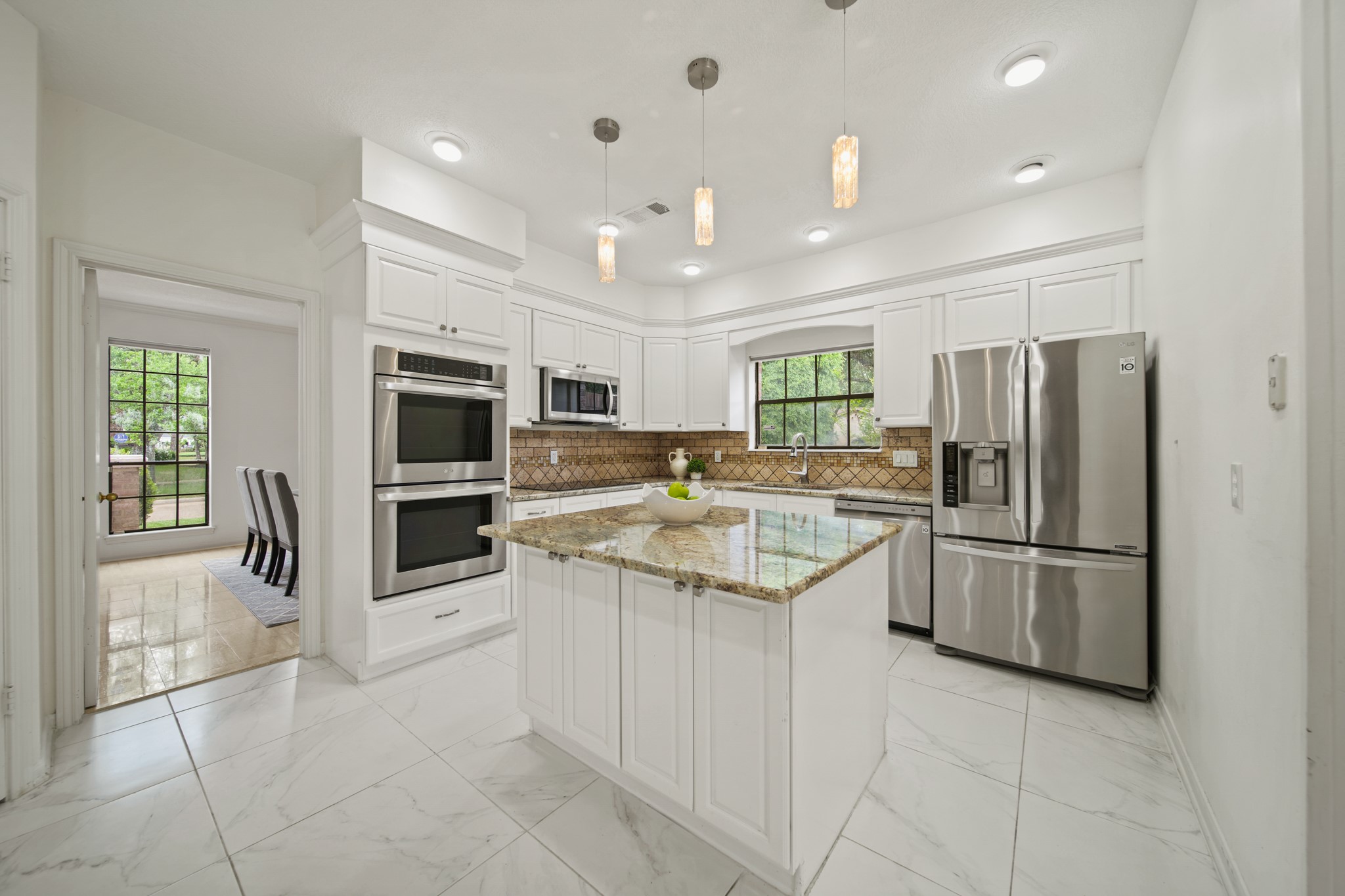 203 Laurel Springs Court Property Photo 8