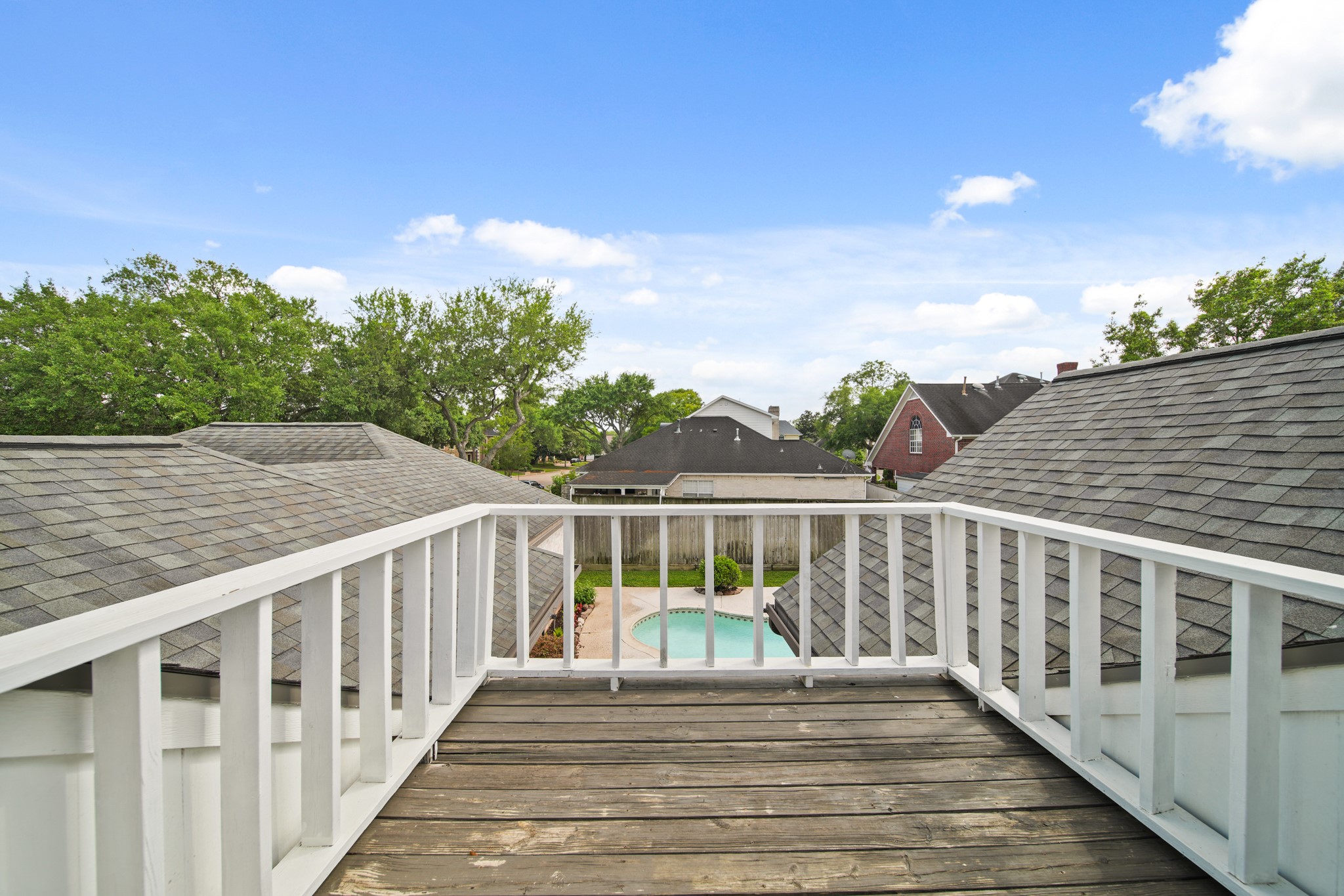 203 Laurel Springs Court Property Photo 30