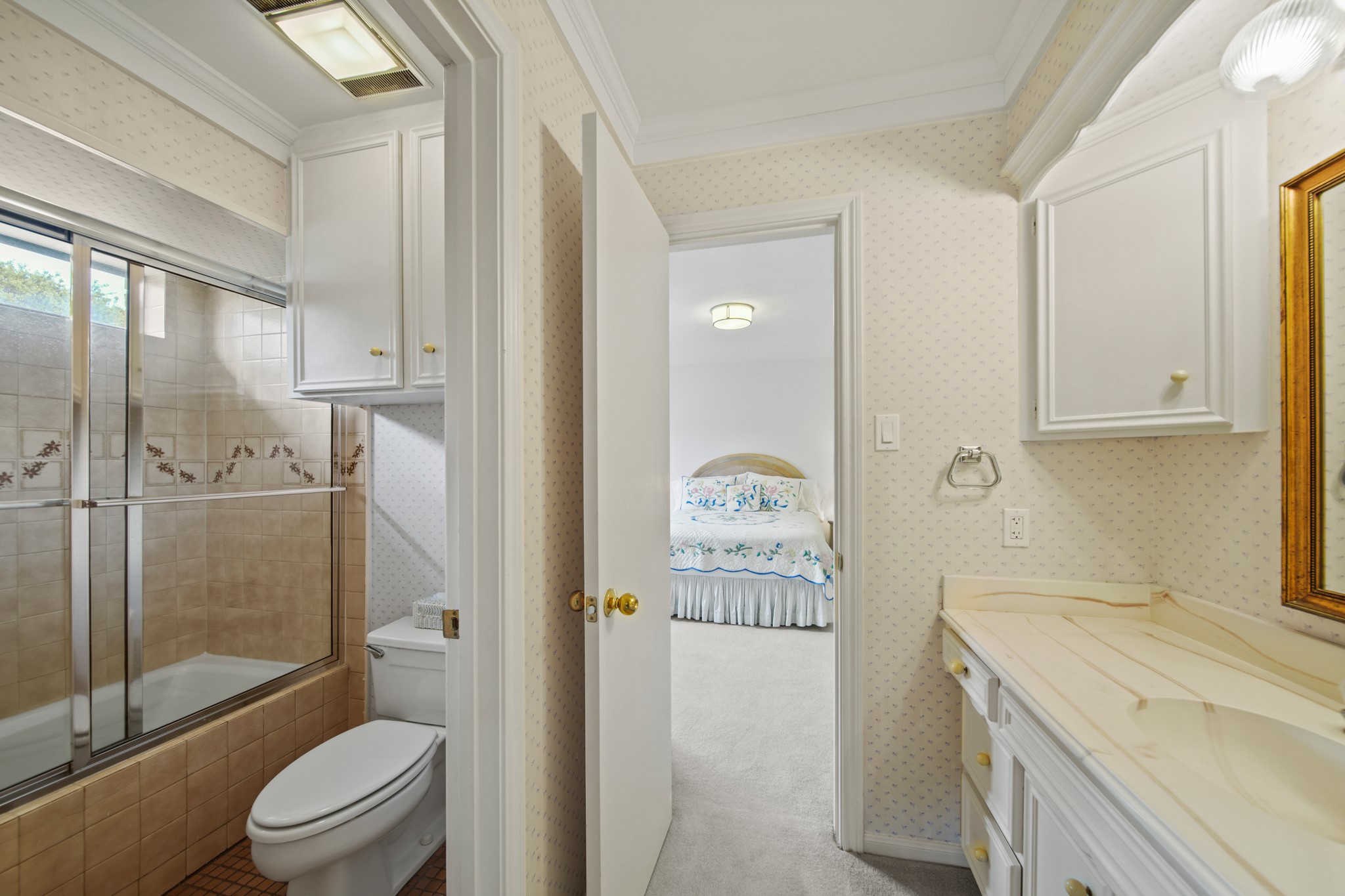 203 Laurel Springs Court Property Photo 34