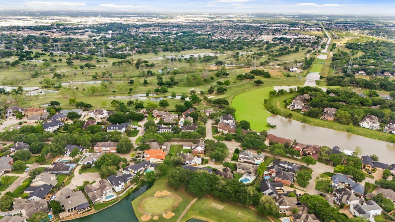 203 Laurel Springs Court Property Photo 46