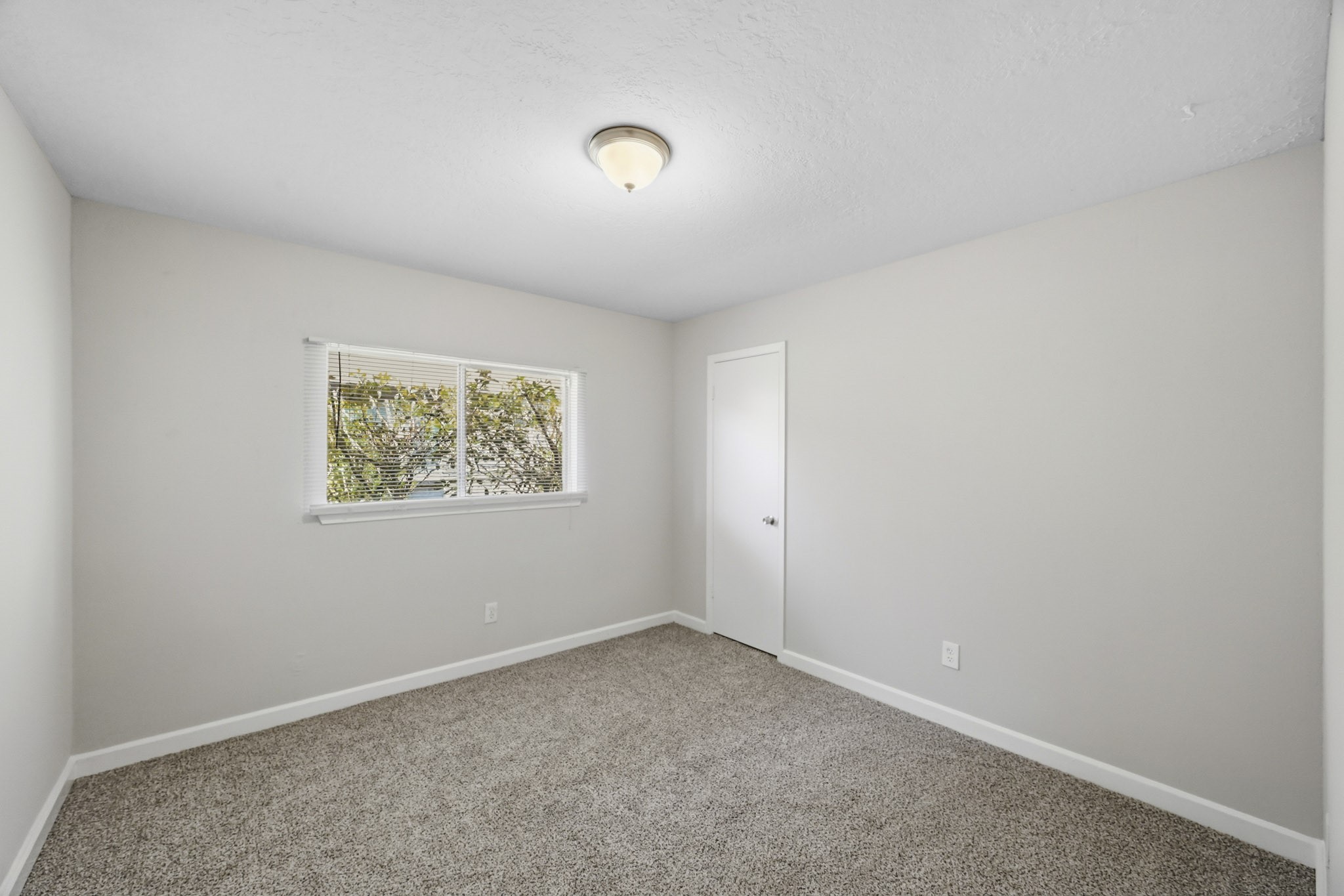20027 S Navaho Trl Property Photo 17