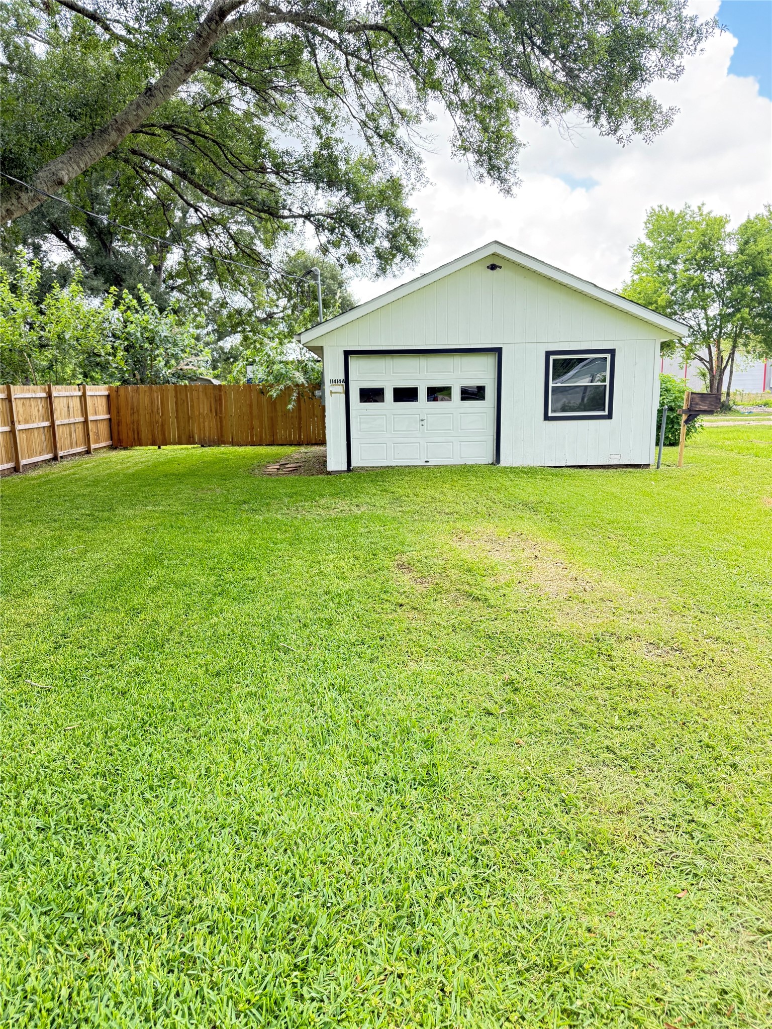 11414 Sralla Road A Property Photo 1