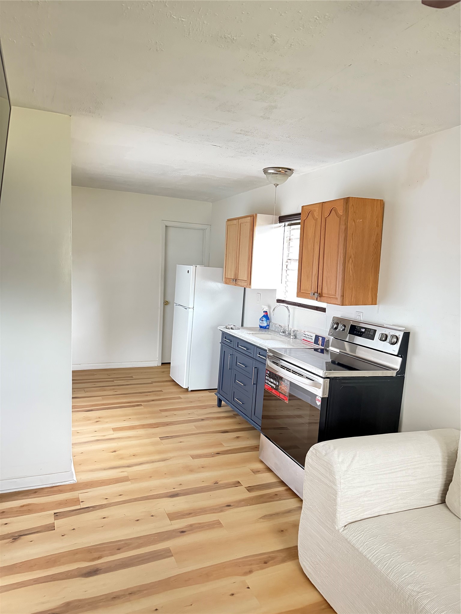 11414 Sralla Road A Property Photo 9