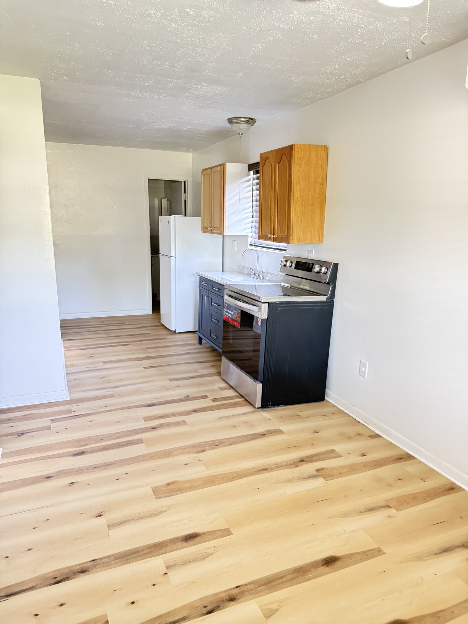 11414 Sralla Road A Property Photo 13