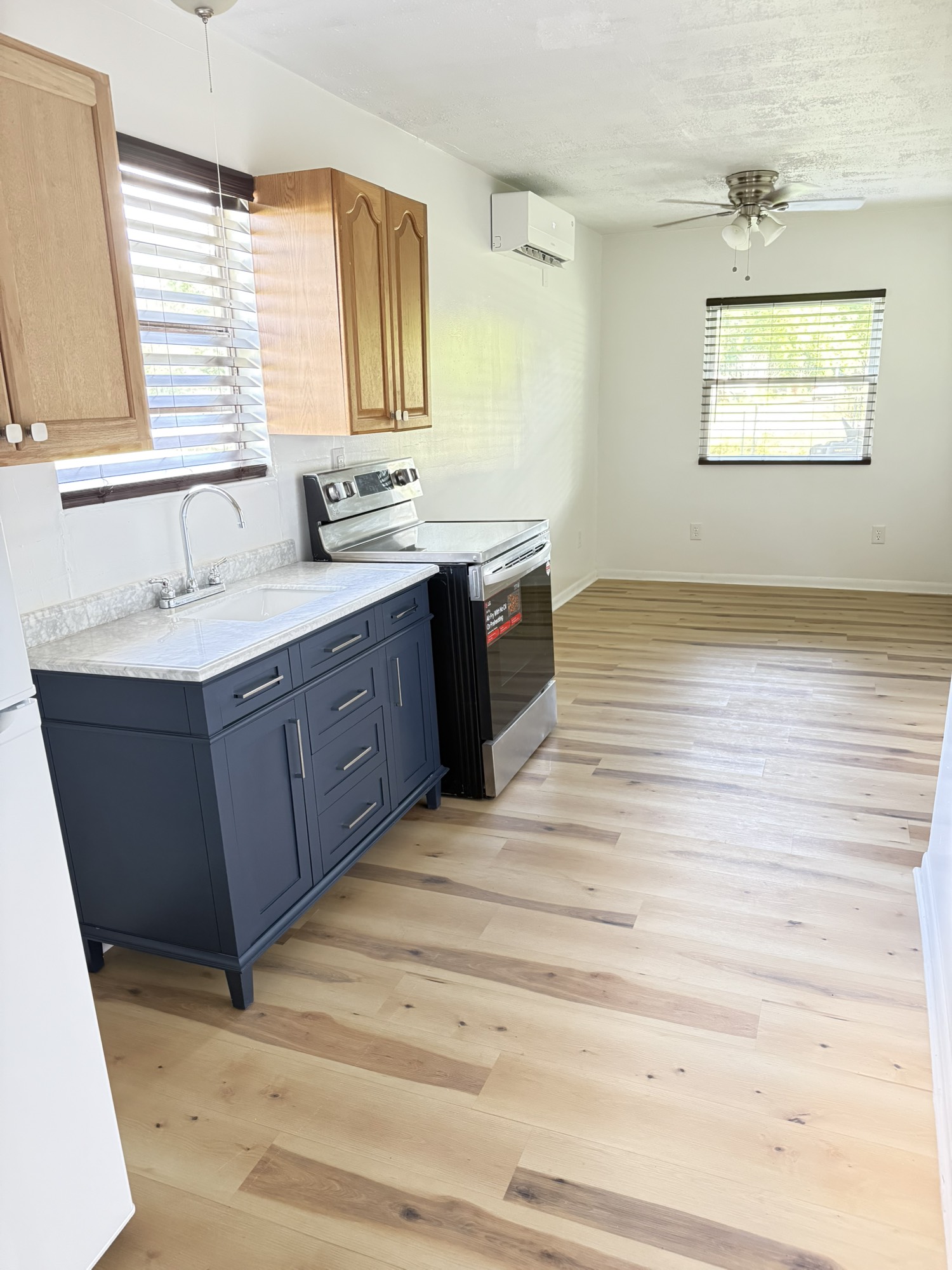 11414 Sralla Road A Property Photo 15