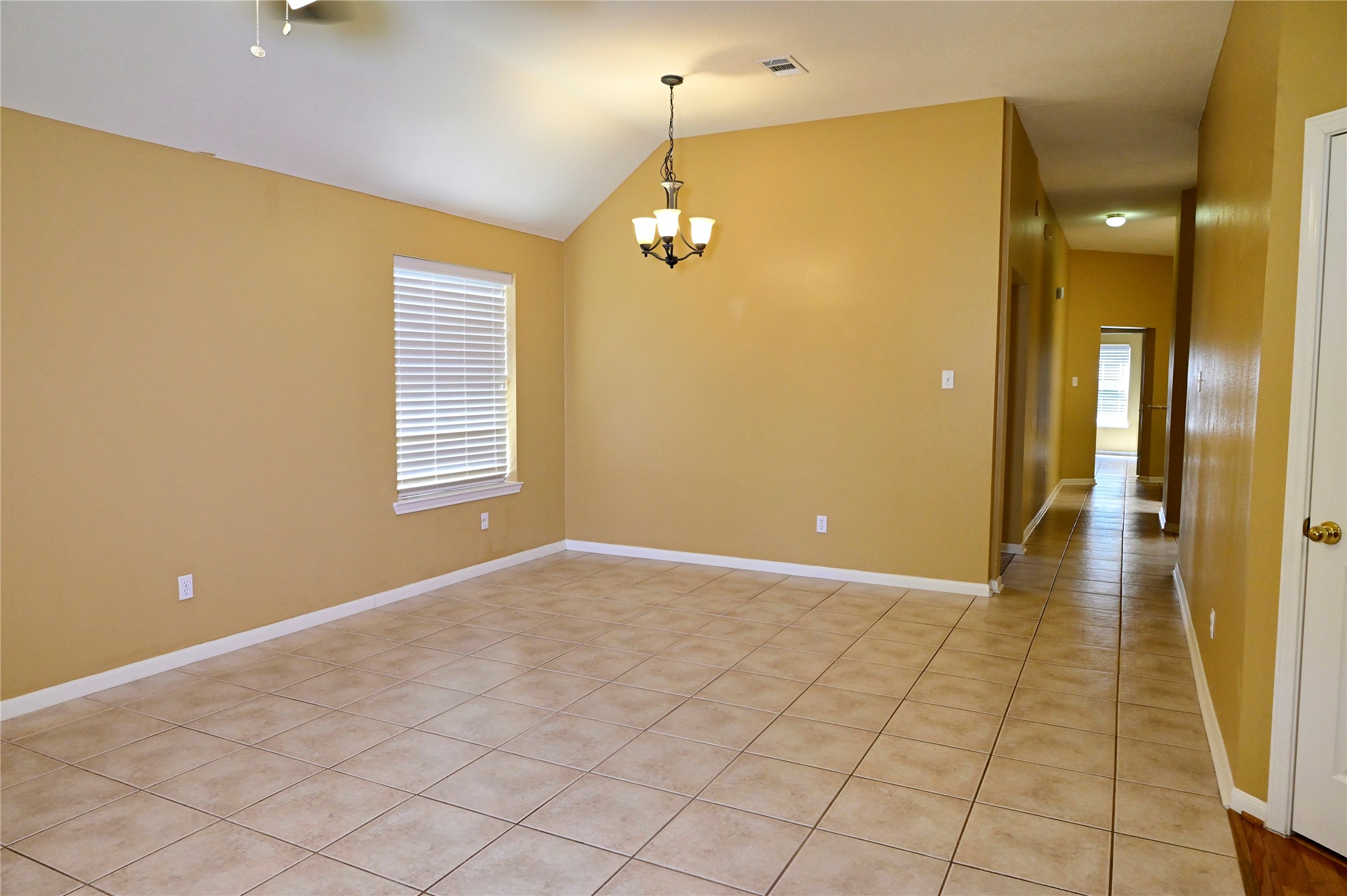 4530 Topaz Trail Drive Property Photo 3