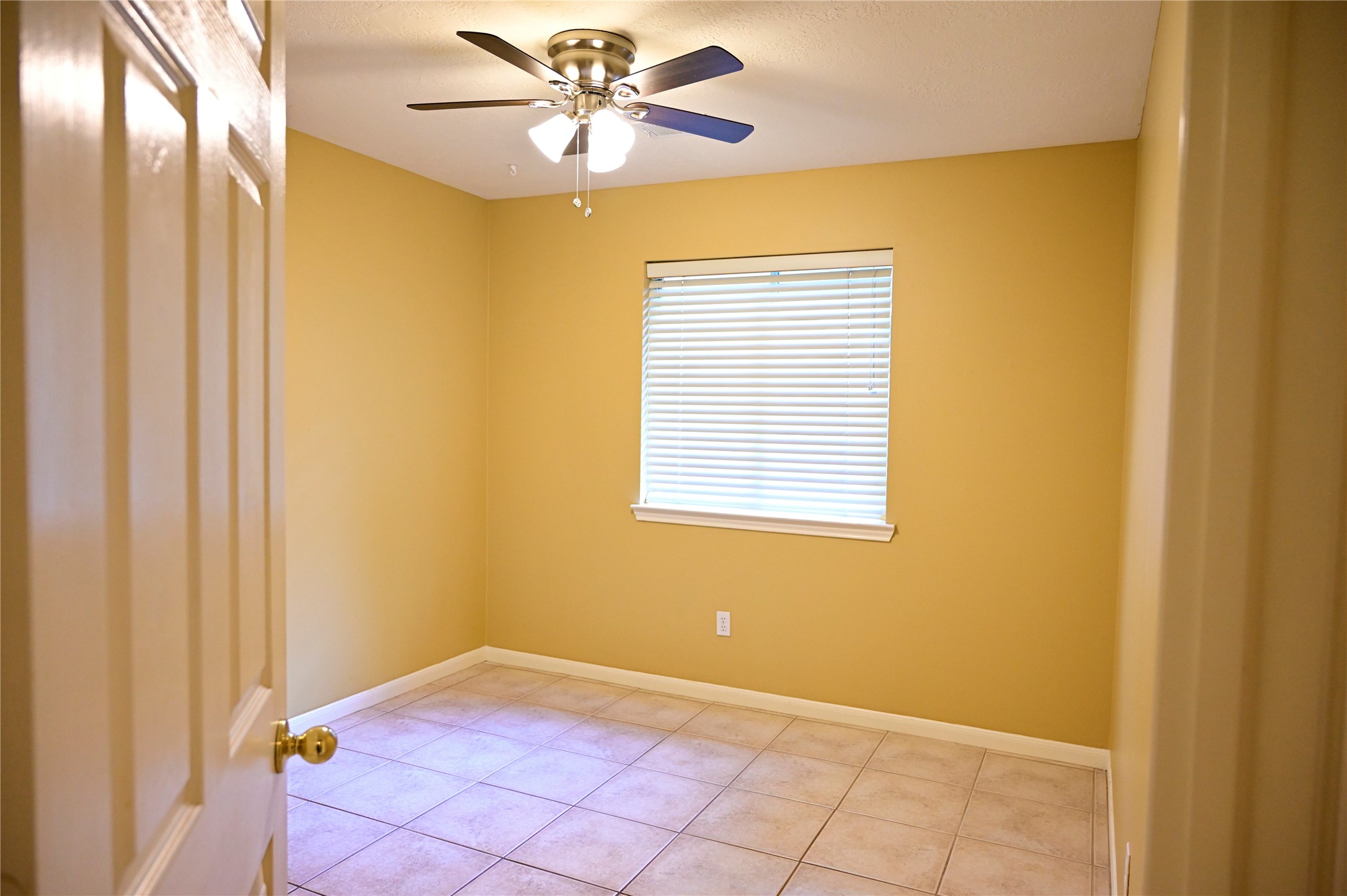 4530 Topaz Trail Drive Property Photo 10