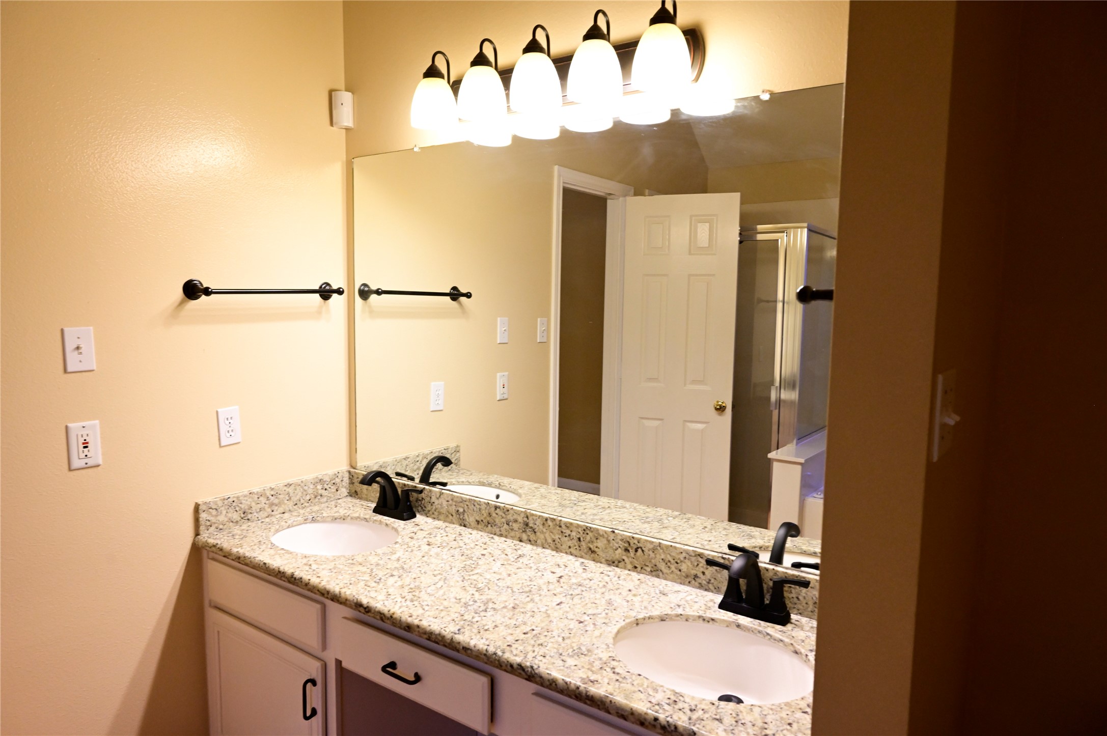4530 Topaz Trail Drive Property Photo 18