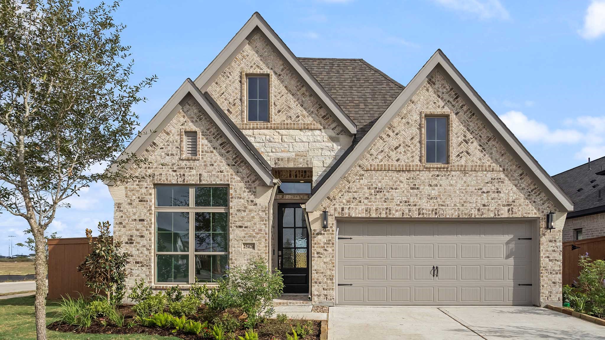 25426 Prairie Hills Lane Property Photo 1
