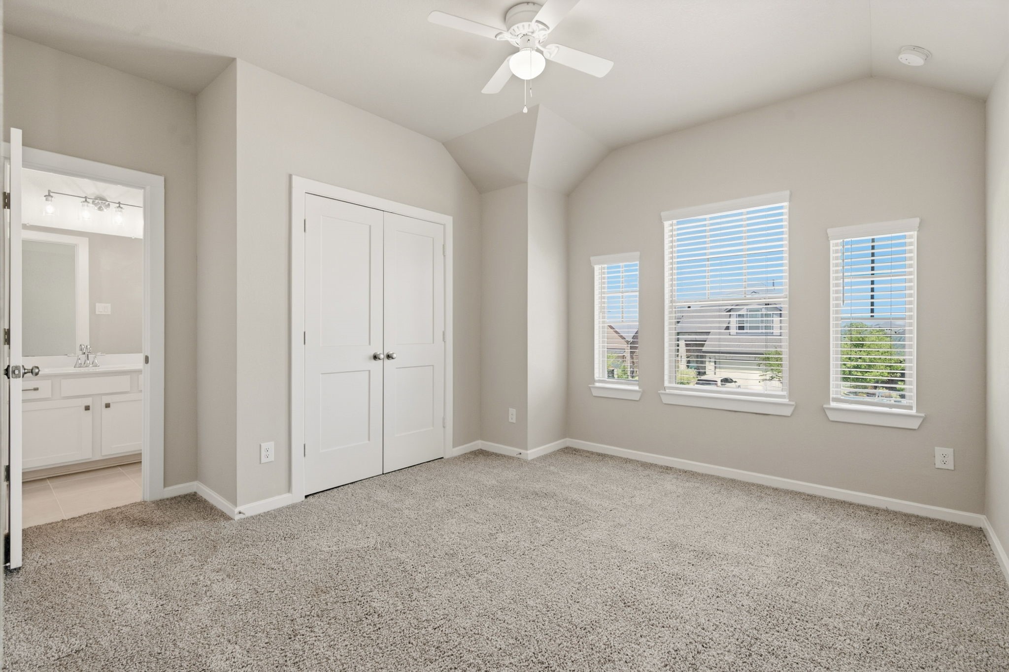 31131 Balsam Hawk Lane Property Photo 28