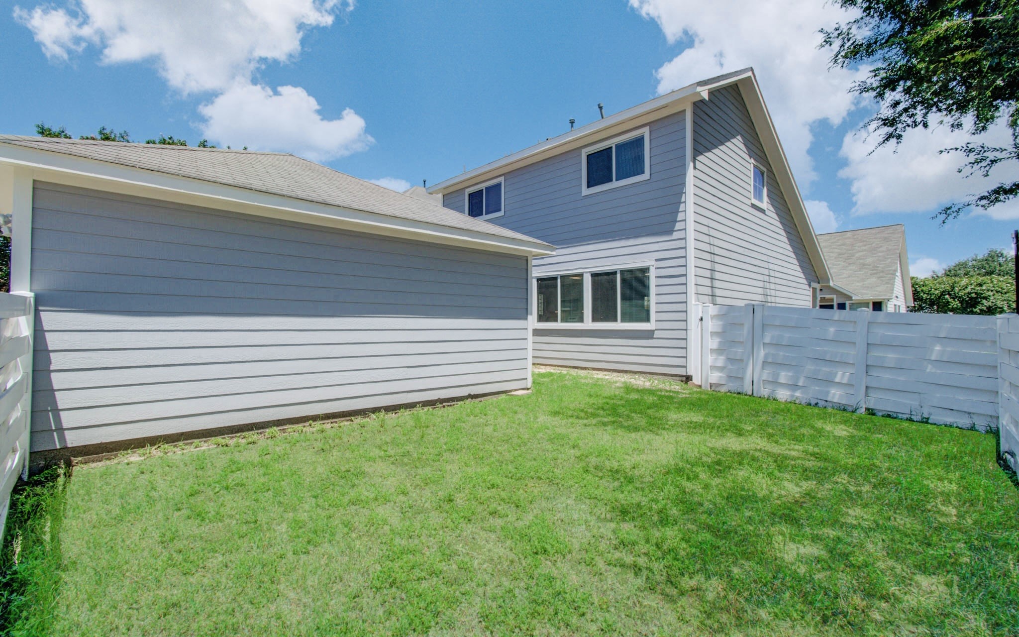 6117 Settlers Square Lane Property Photo 44